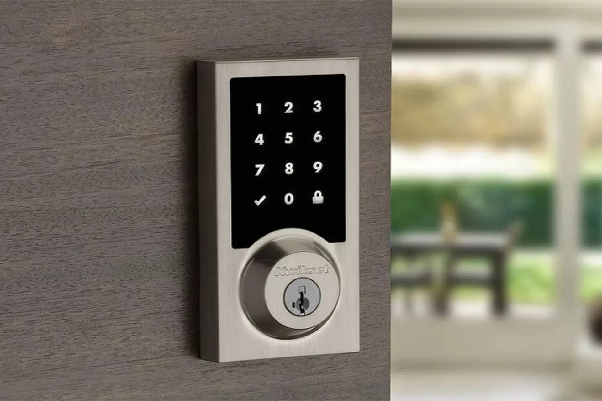 Khóa điện tử là gì? Ưu, nhược điểm của khóa điện tử và có nên mua khóa điện tử không?