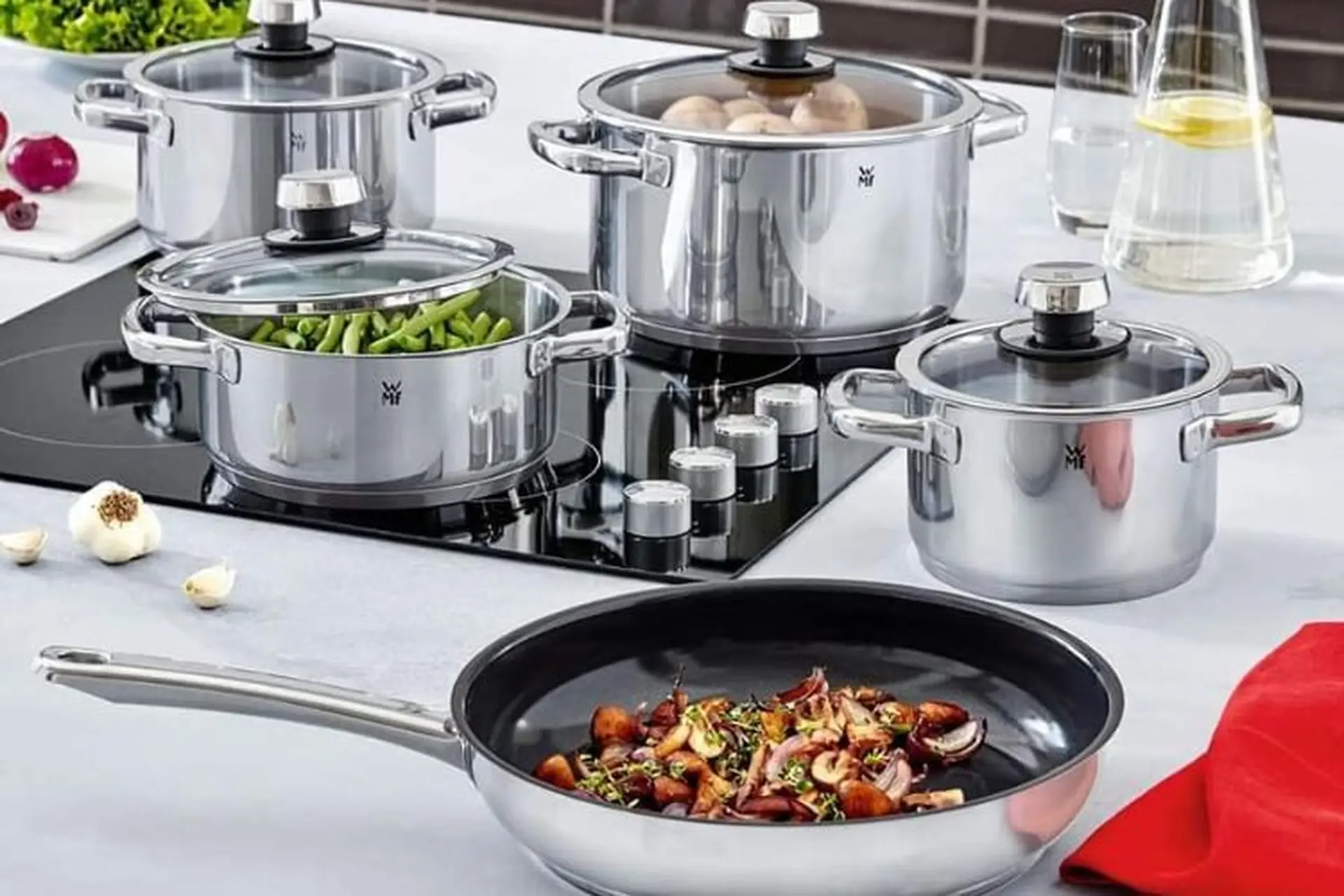 Đánh giá nồi WMF có tốt không theo tiêu chí thương hiệu, chất liệu, công nghệ, mẫu mã 