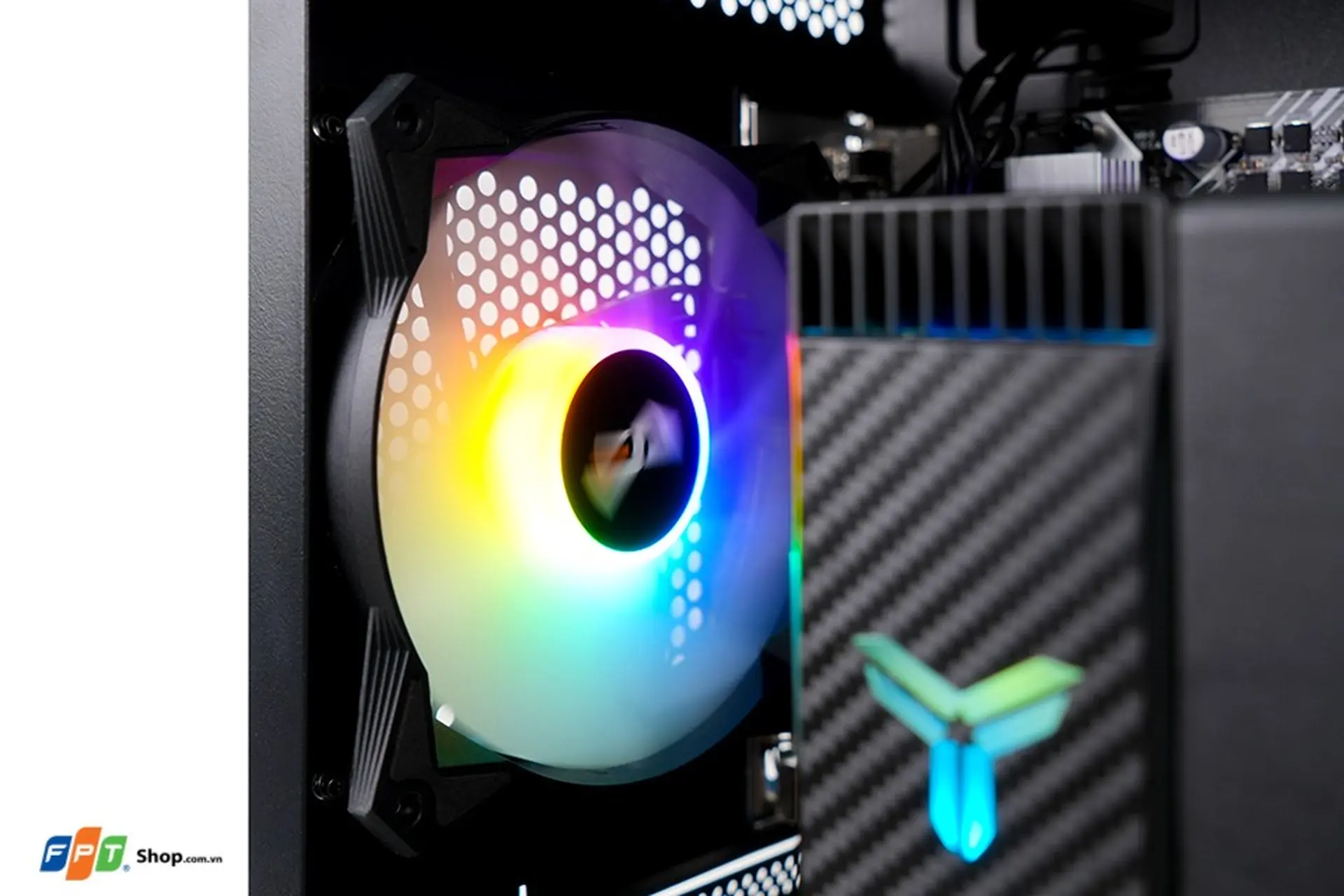 https://fptshop.com.vn/