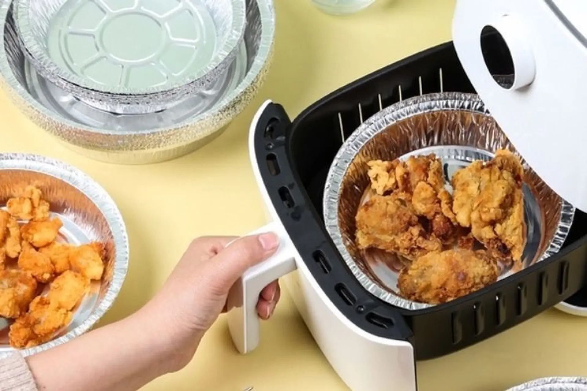 Nguyên lý và cấu tạo nồi chiên không dầu. Sự khác biệt với lò nướng/bếp nướng điện