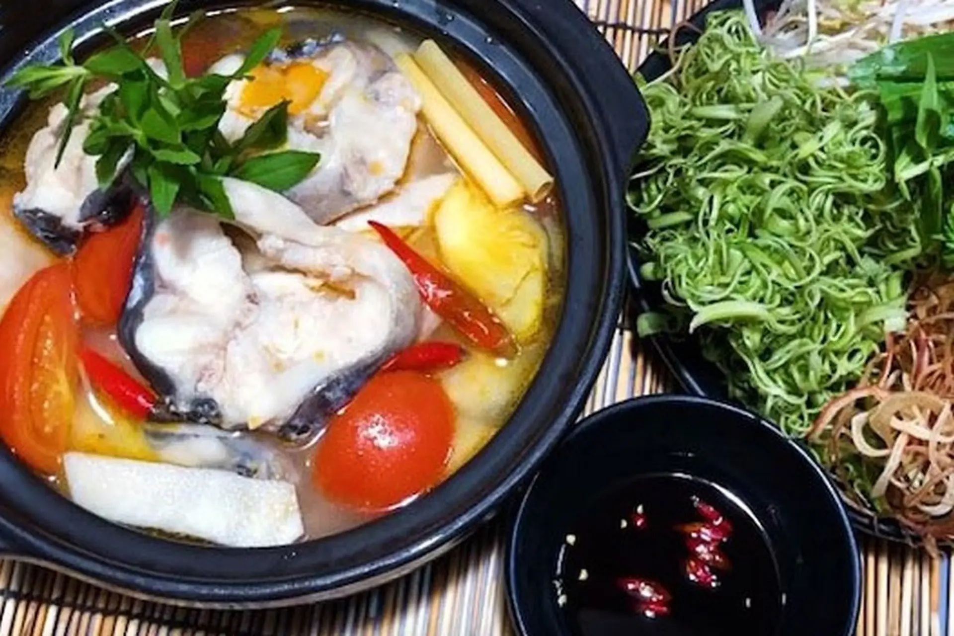 Đổi vị với món cá lăng nấu măng chua ngon tuyệt đỉnh, cá mềm không tanh, thanh mát dịp cuối tuần