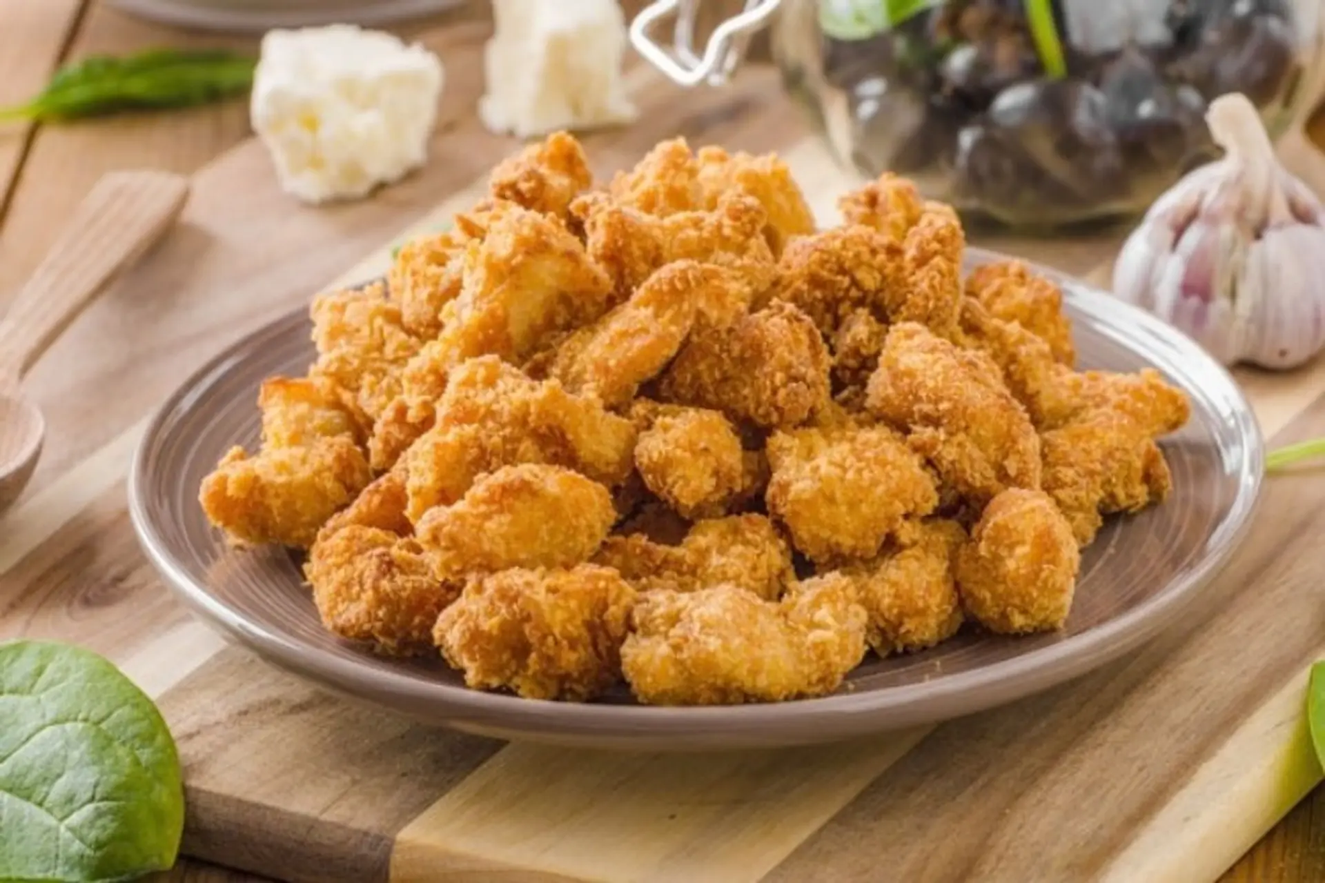 Cách làm gà popcorn nhanh chóng, thơm ngon, giòn rụm như KFC bằng nồi chiên không dầu