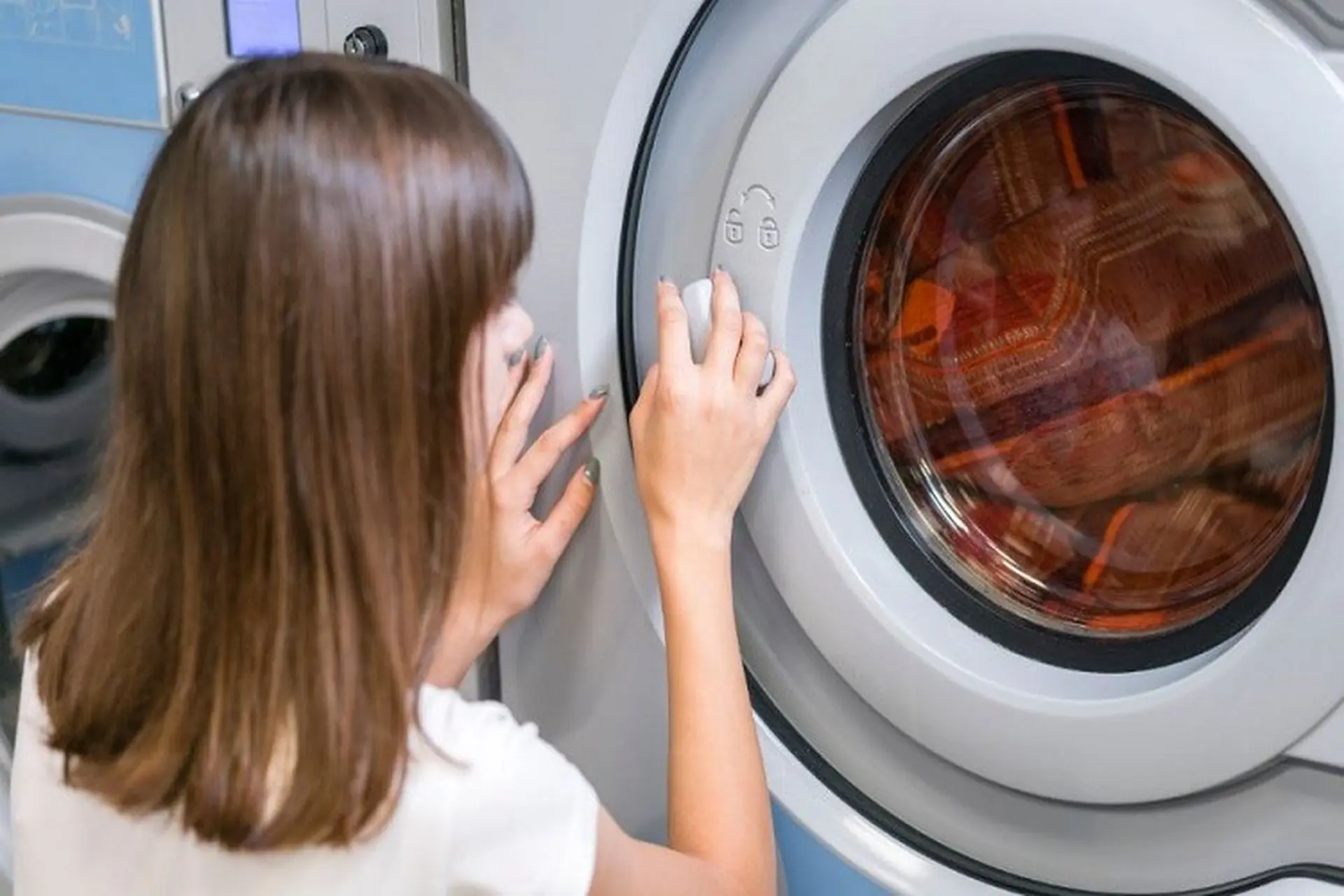 Máy giặt lên nguồn nhưng không chạy là lỗi gì? Thực hiện theo hướng dẫn sau để khắc phục