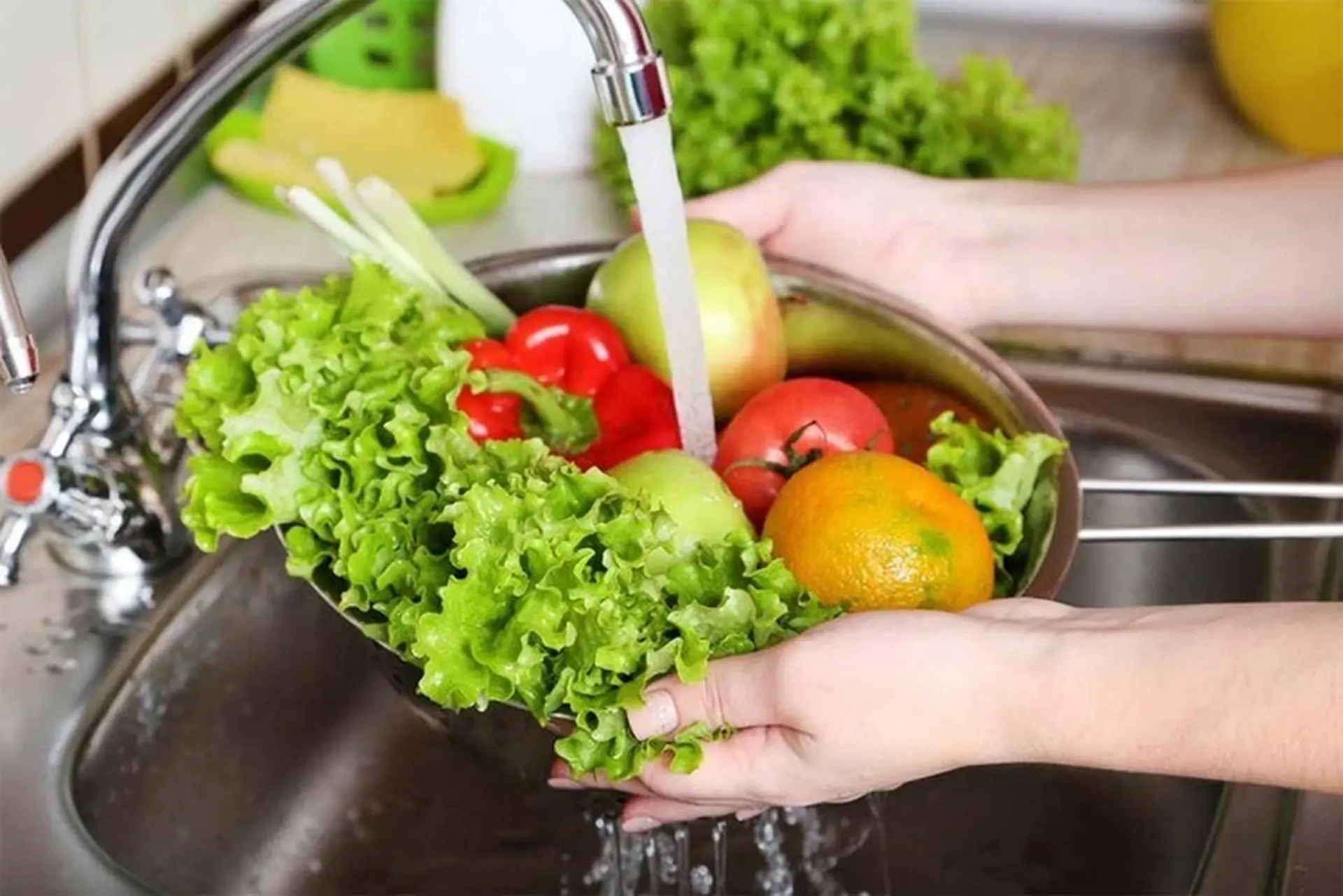 Nước ion kiềm nấu ăn được không? Gợi ý cách sử dụng nước ion kiềm và lưu ý cần biết