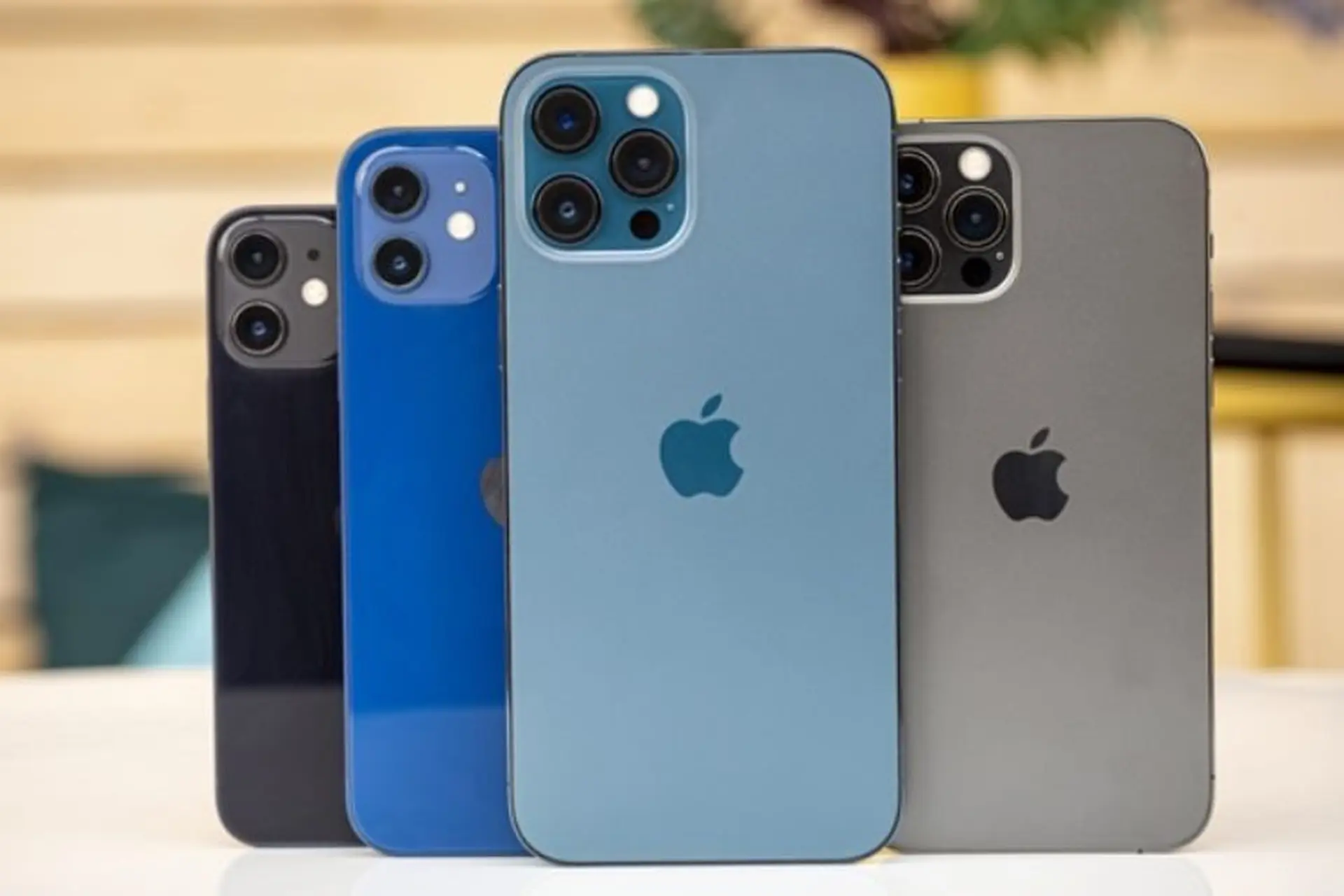 Phân biệt các dòng iPhone 12. Đâu là dòng điện thoại iPhone 12 phù hợp nhất với bạn?