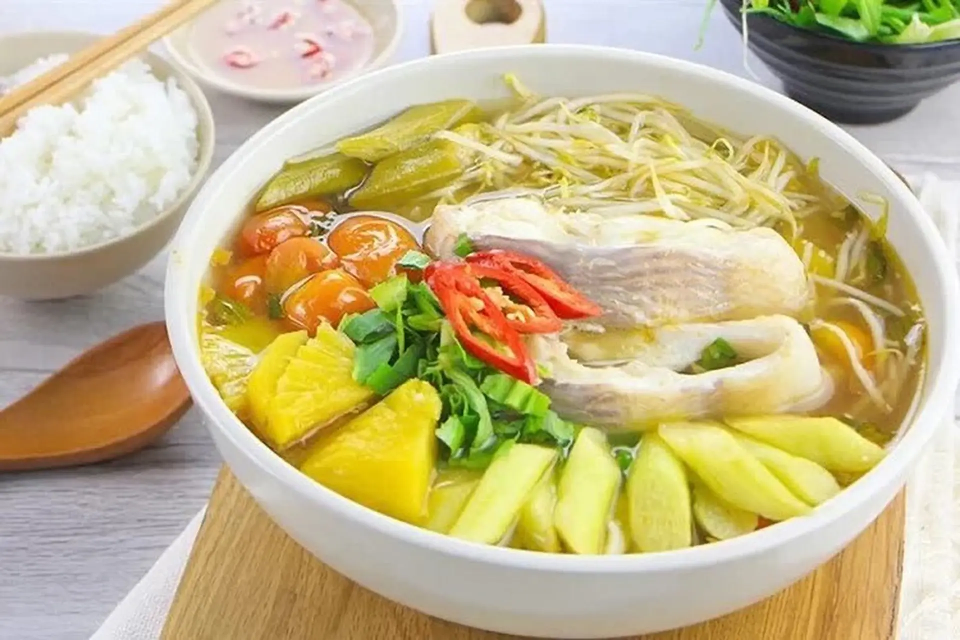 Gợi ý công thức nấu canh chua cá diêu hồng hấp dẫn và không thể chối từ, ăn cực kỳ bắt cơm