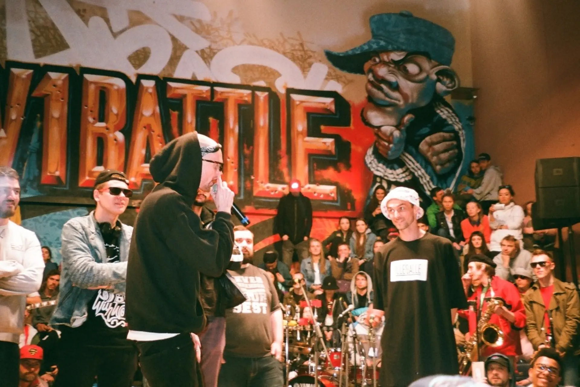 Bạn có biết diss là gì? Rap diss là gì? Tìm hiểu định nghĩa và những khái niệm trong rap diss