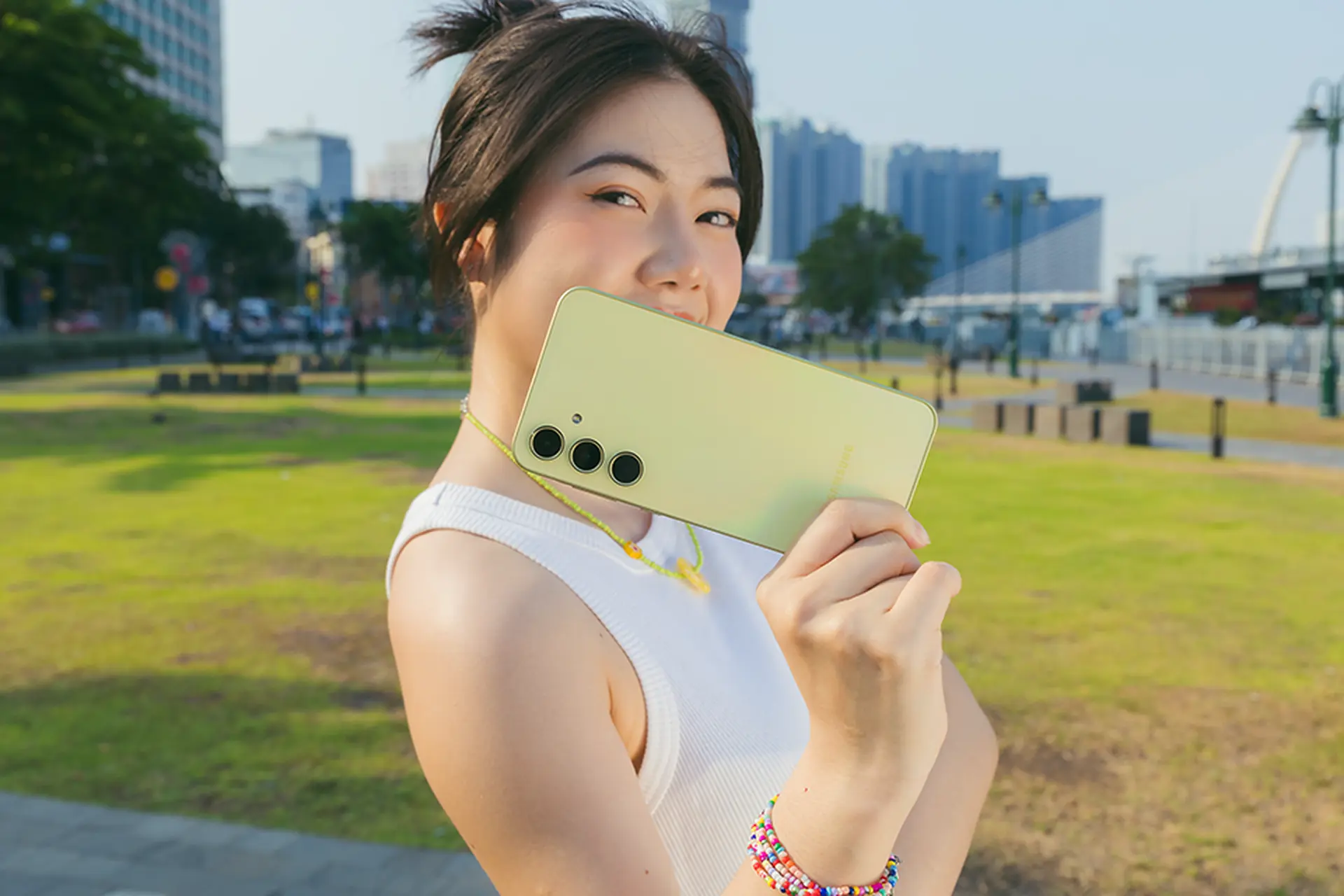 8 vũ khí giúp Samsung Galaxy A35 5G đốn tim GenZ: Không chỉ bởi mức giá “ngoan xinh yêu”