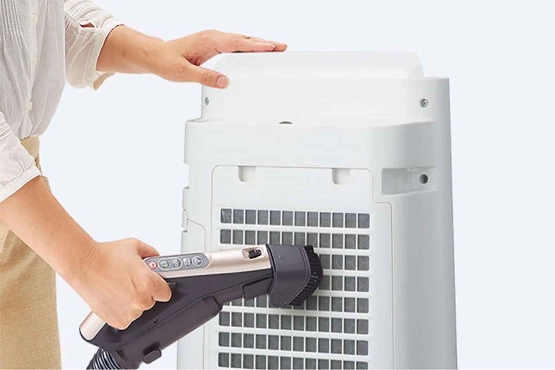 Cách vệ sinh máy lọc không khí Sharp giúp thiết bị hoạt động tốt