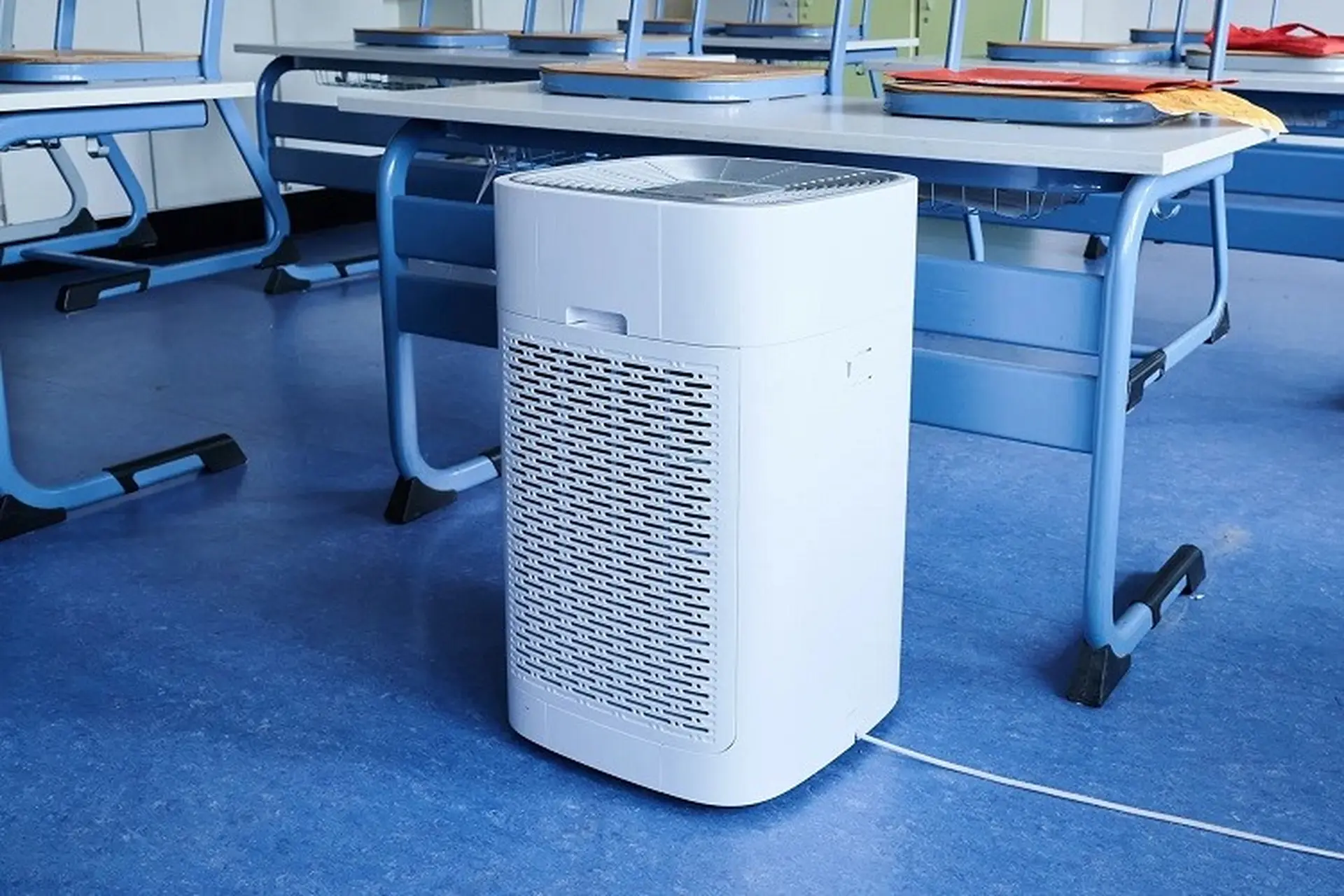 Công nghệ Dehumidifying là gì? Bí quyết giữ nhà khô thoáng mùa nồm nhờ công nghệ hút ẩm tiên tiến