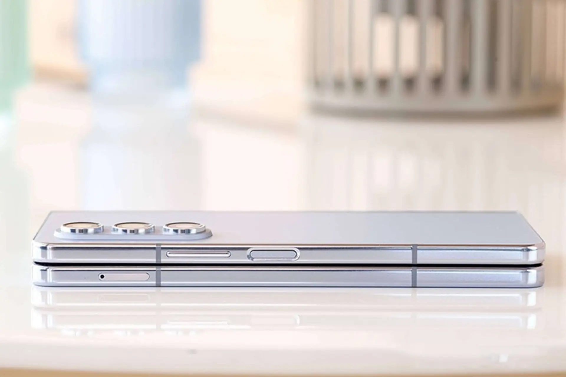 Samsung Galaxy Z Fold6 sẽ có thân máy dày 11mm và nhẹ hơn nhờ khung viền titan?