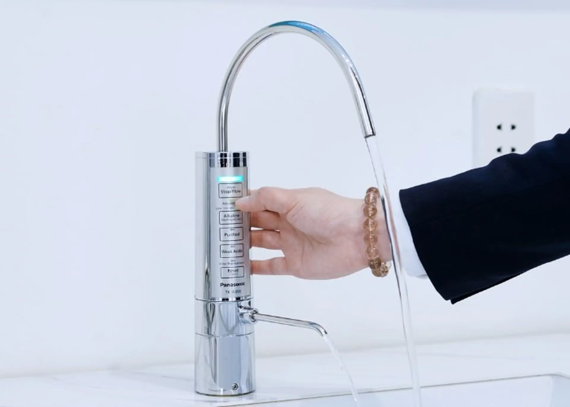 Tham khảo top 6 máy lọc nước ion kiềm nội địa Nhật tốt nhất 2024, chất lượng và hiện đại