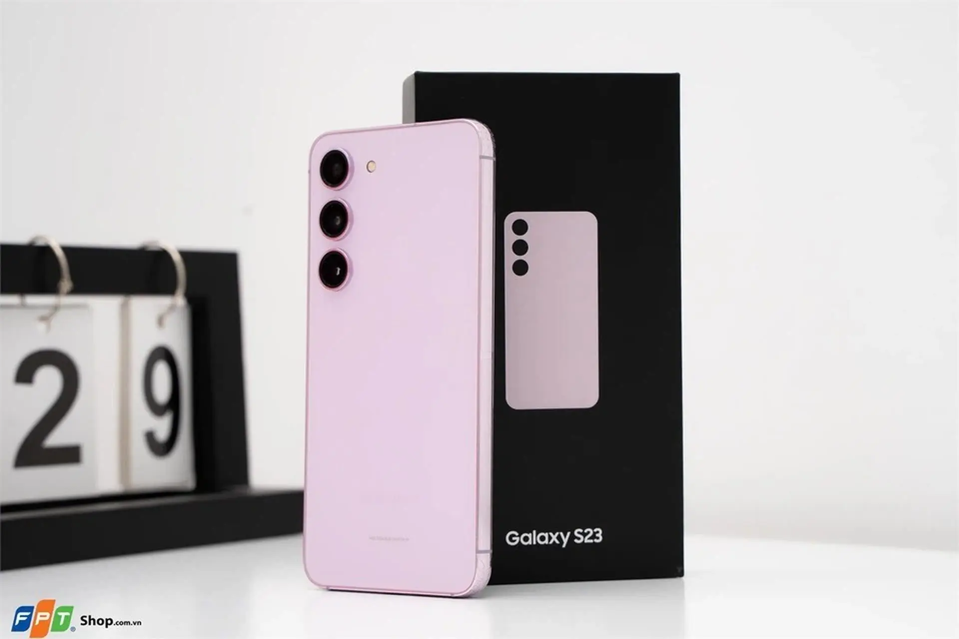 Khám phá sức mạnh của TOP 10 chiếc smartphone mini được nhiều người săn đón nhất 2024