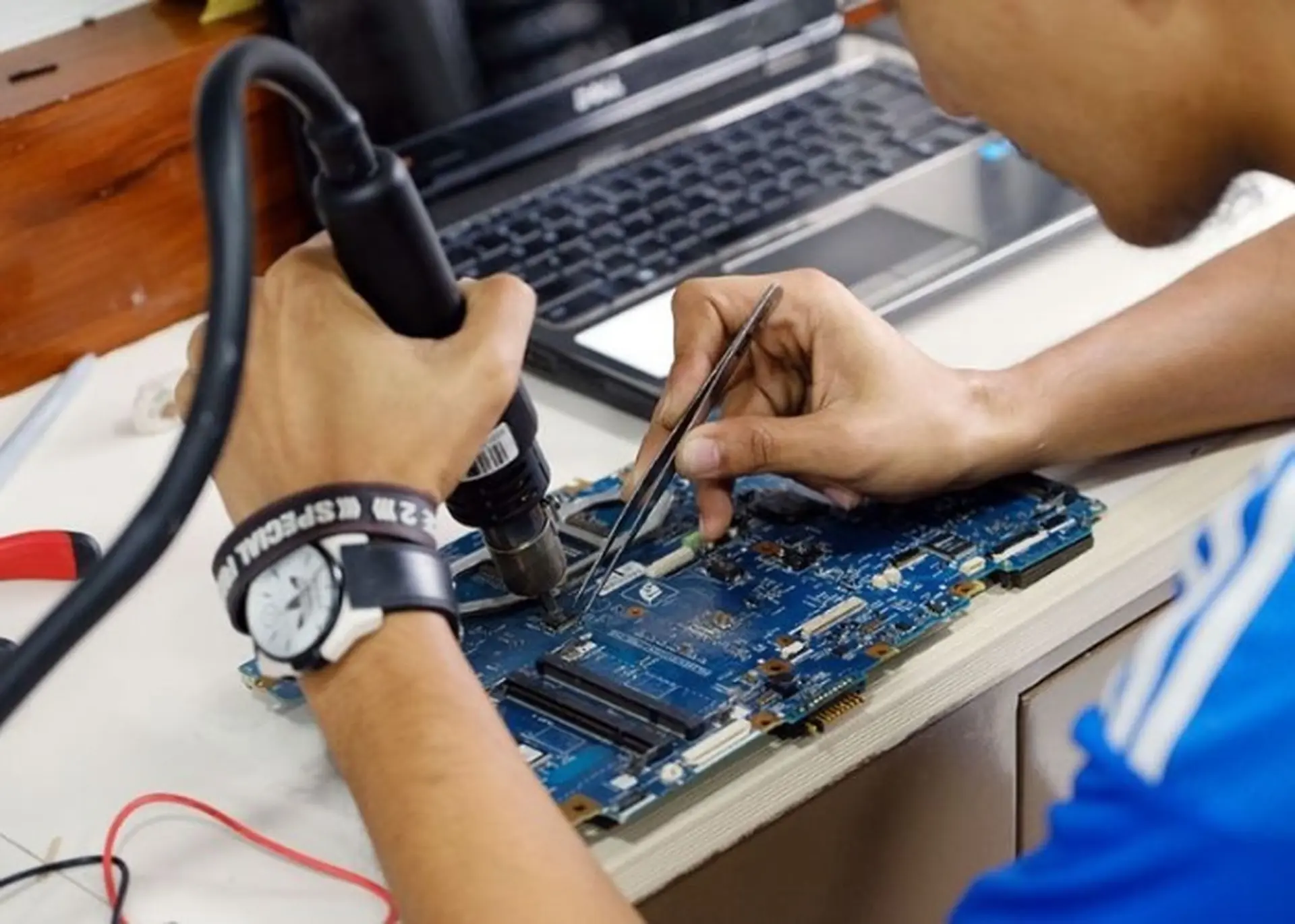 Sửa LapTop Vũng Tàu Tại Maytinhvungtau.com