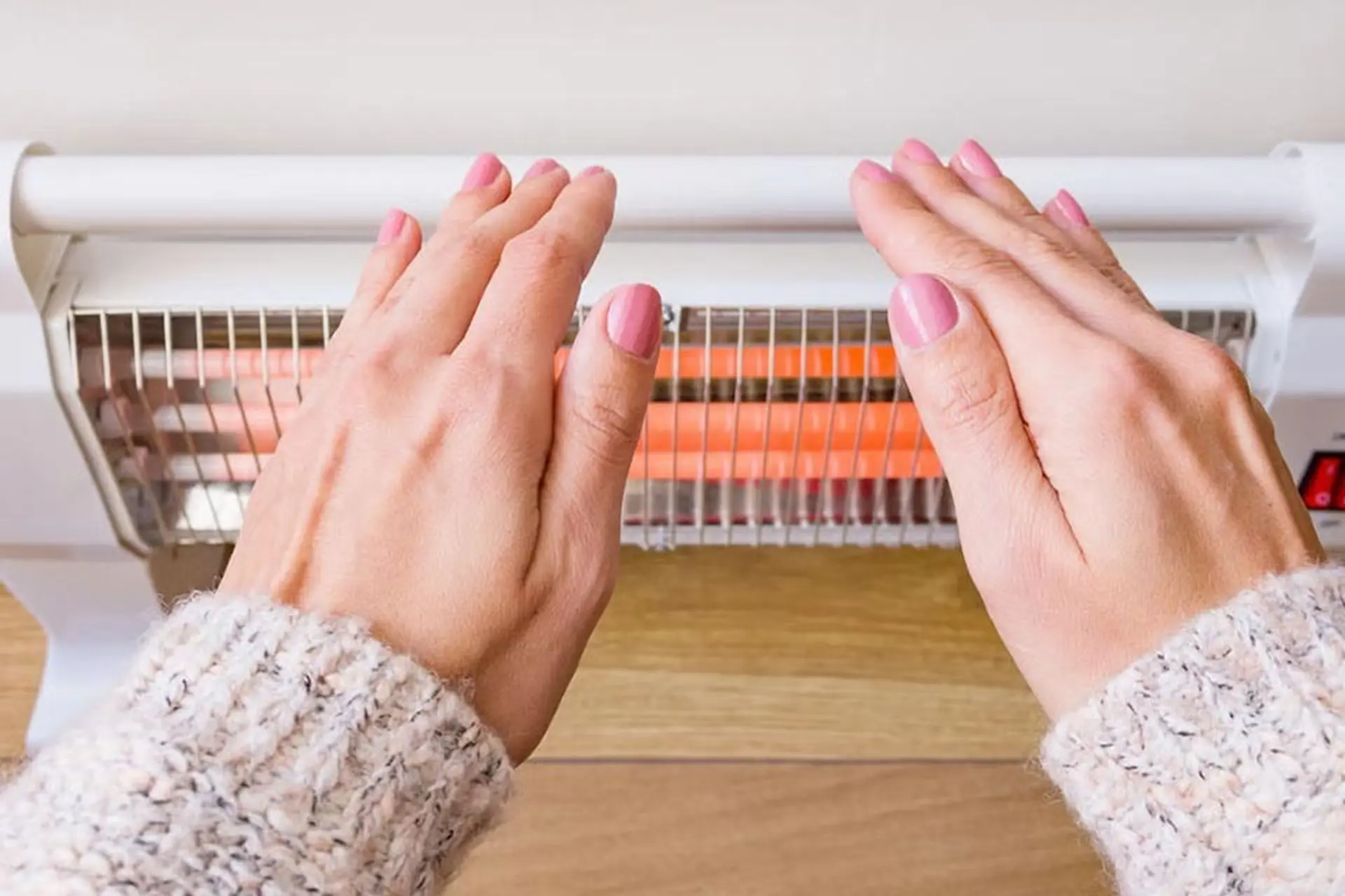 Tất tần tật về quạt sưởi đèn halogen: Thiết bị gia dụng không thể thiếu vào mùa đông