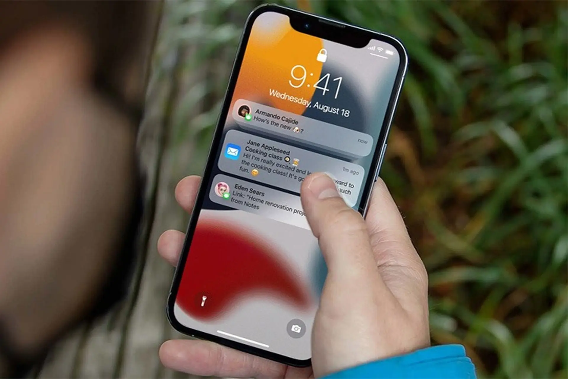 Thủ thuật chống nhìn trộm màn hình iPhone, bảo vệ quyền riêng tư