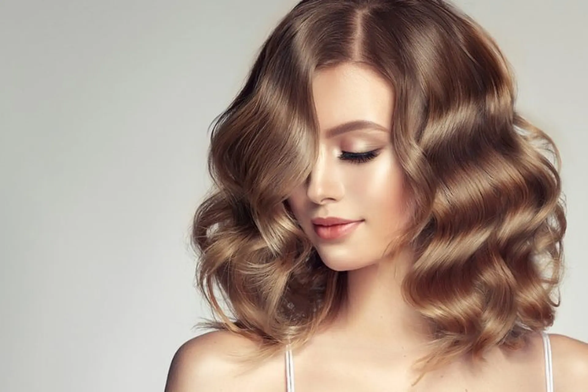 Top 27 màu nhuộm tóc nữ hot trend 2024 cực tôn da giúp nhan sắc thăng hạng nhanh chóng