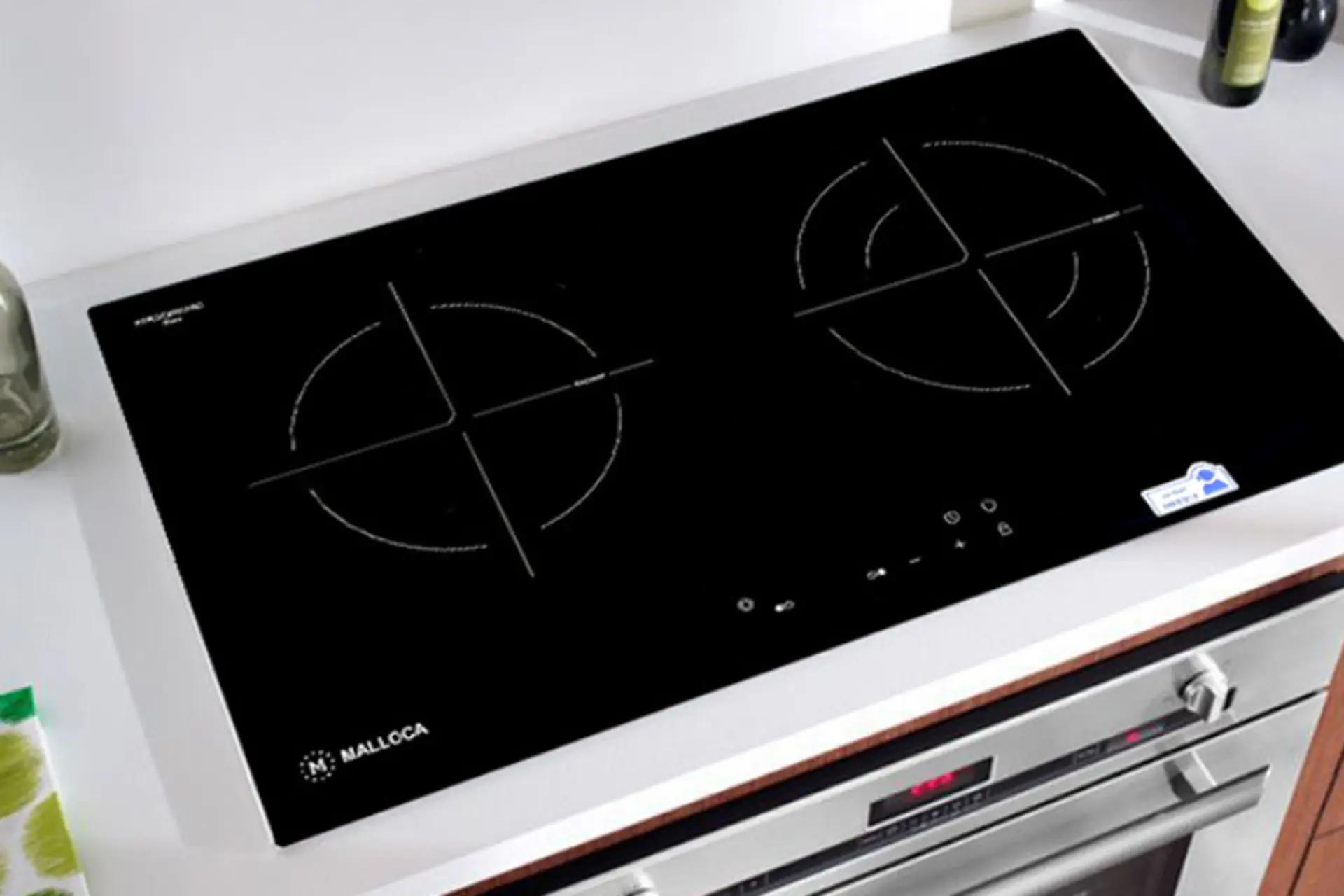 Bếp hồng ngoại Malloca của nước nào? Có tốt không? Có nên chọn mua cho gia đình?