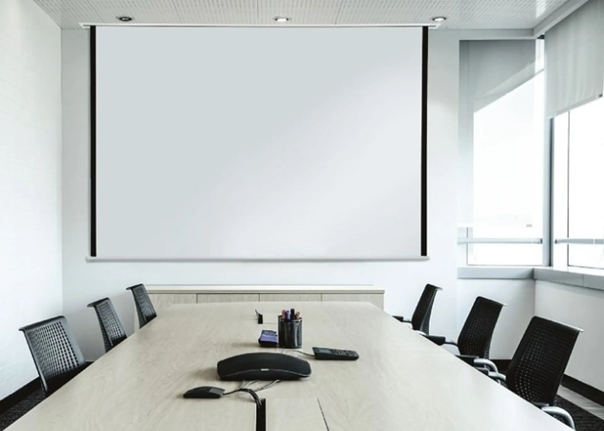 Các loại màn hình máy chiếu phổ biến và kích thước chuẩn