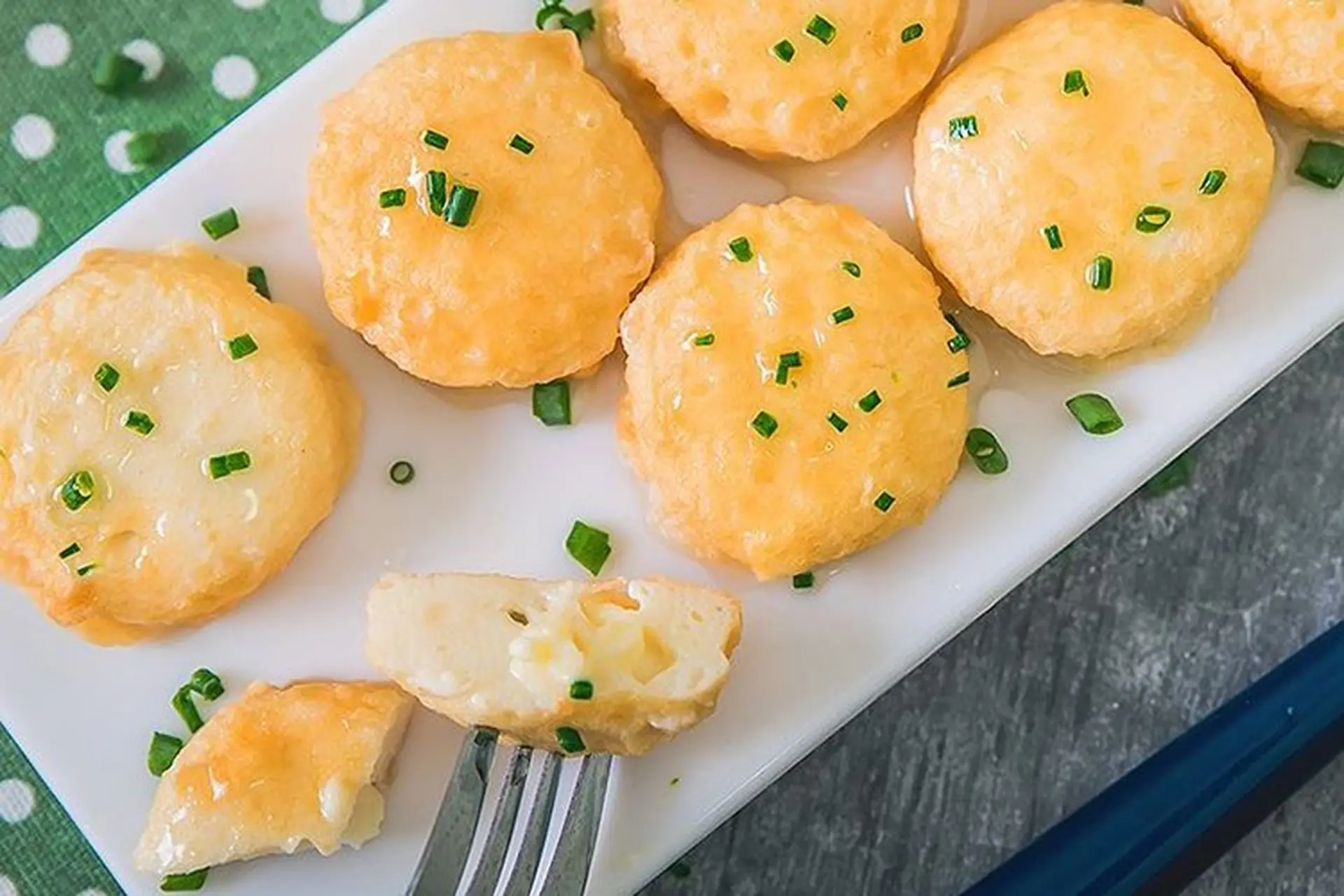 4 Cách làm món đậu hủ phô mai thơm ngon, lạ miệng cho bữa ăn thêm hấp dẫn, bổ dưỡng