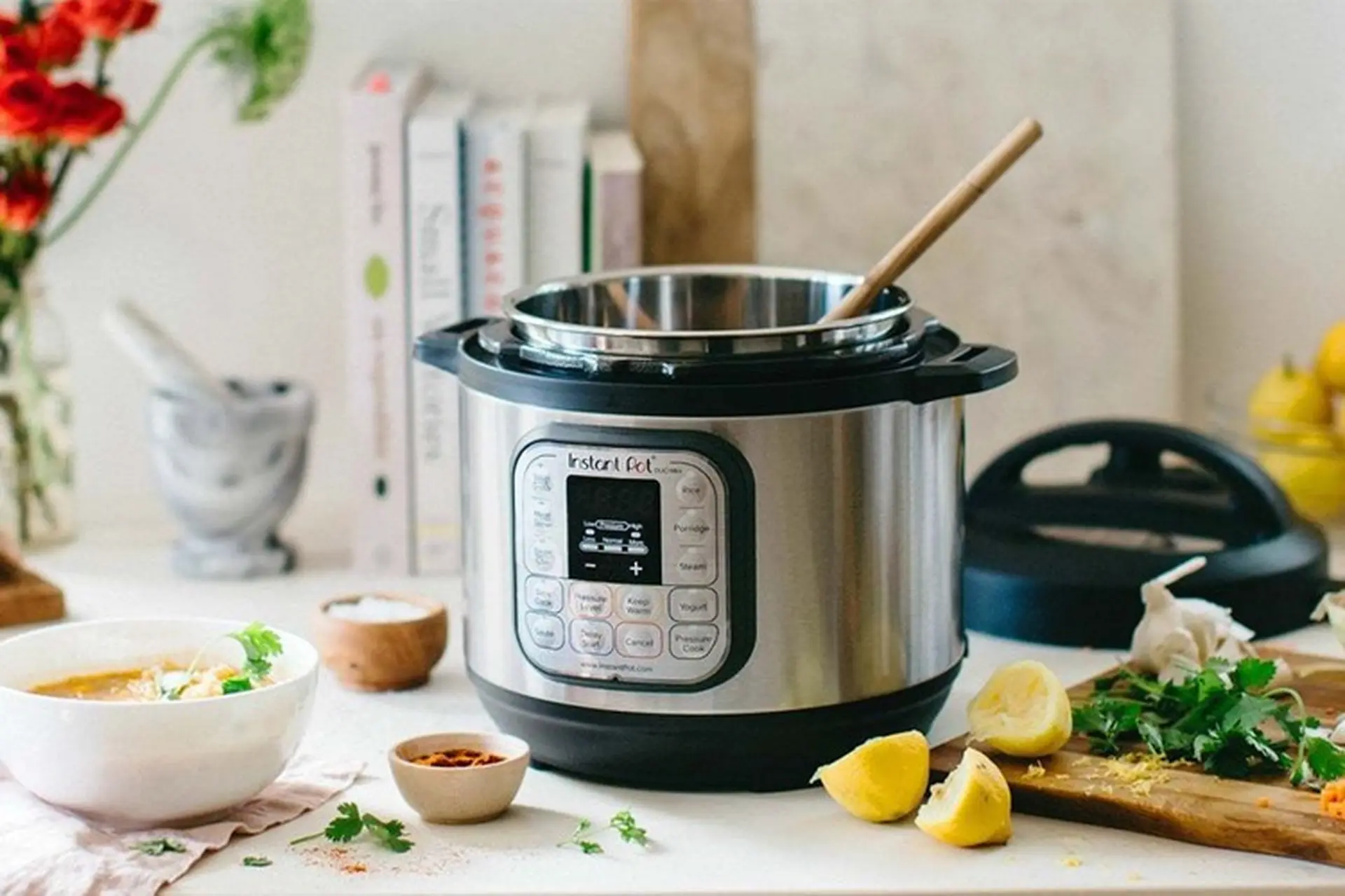 Top 5 mẫu nồi áp suất nấu cháo cho bé tốt nhất, giúp việc bếp núc của chị em nhàn tênh