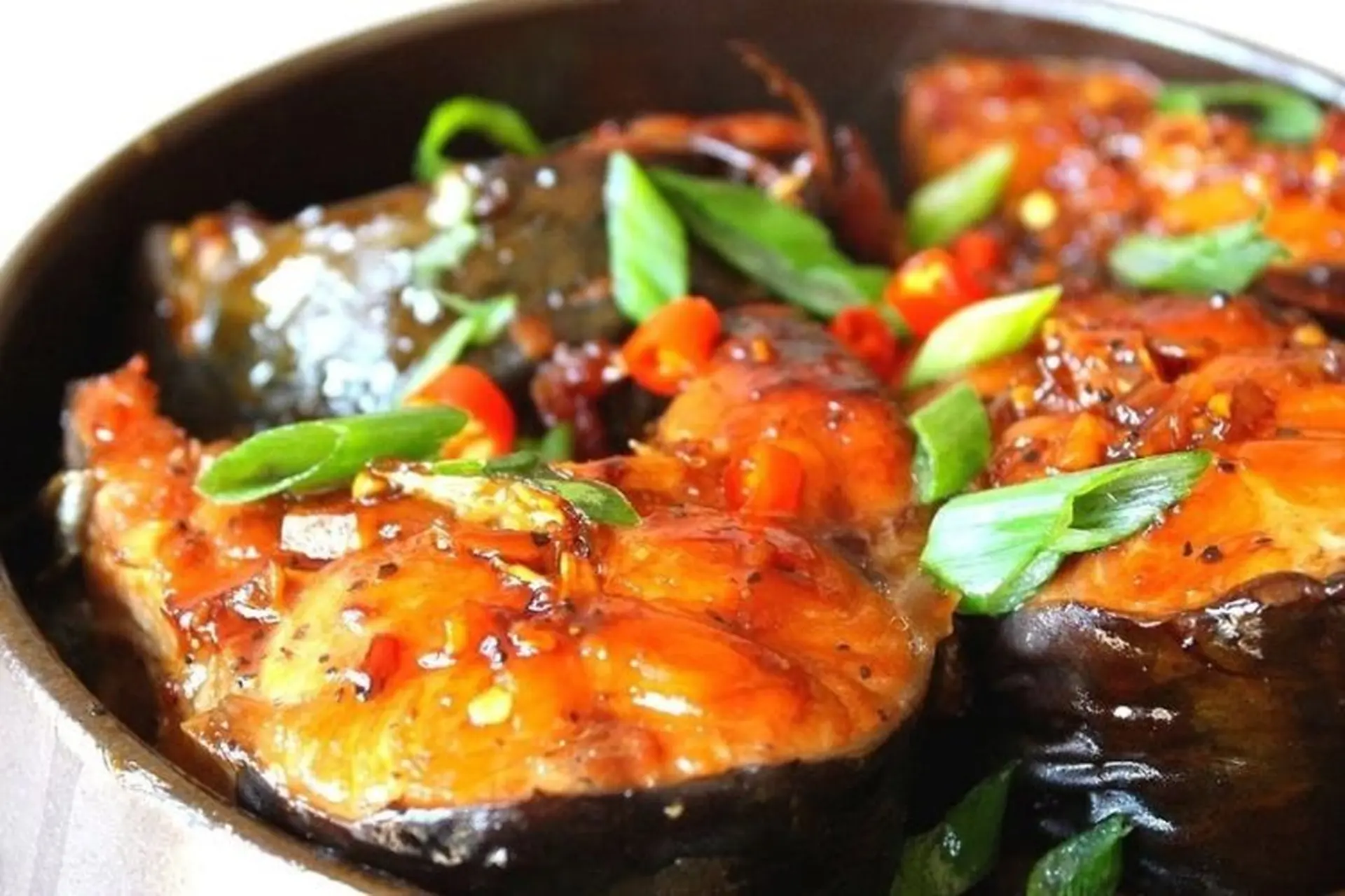 Chia sẻ cách làm cá hú kho tiêu đơn giản, đậm đà, hấp dẫn, cực "hao cơm" cho cả nhà