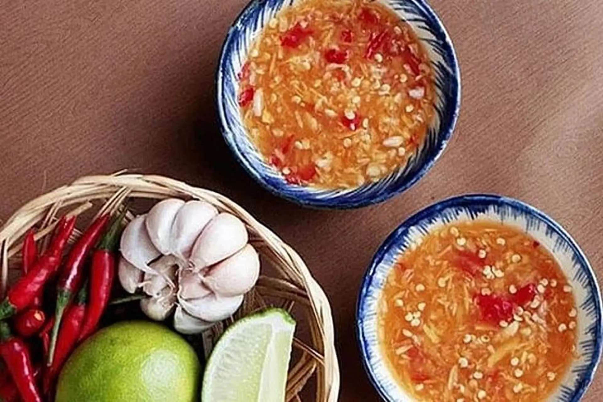 Premium Garlic Fish Sauce