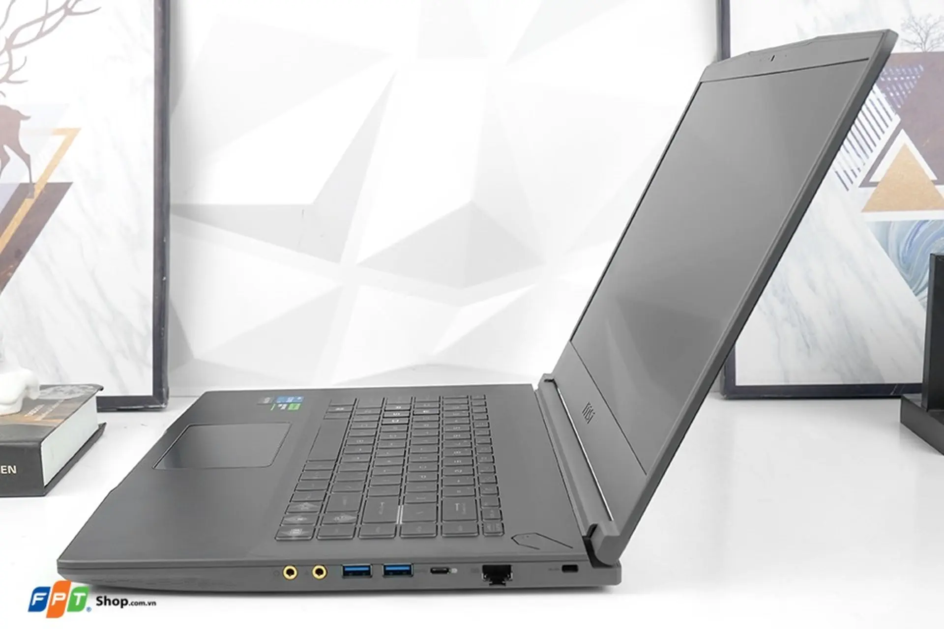 https://fptshop.com.vn/