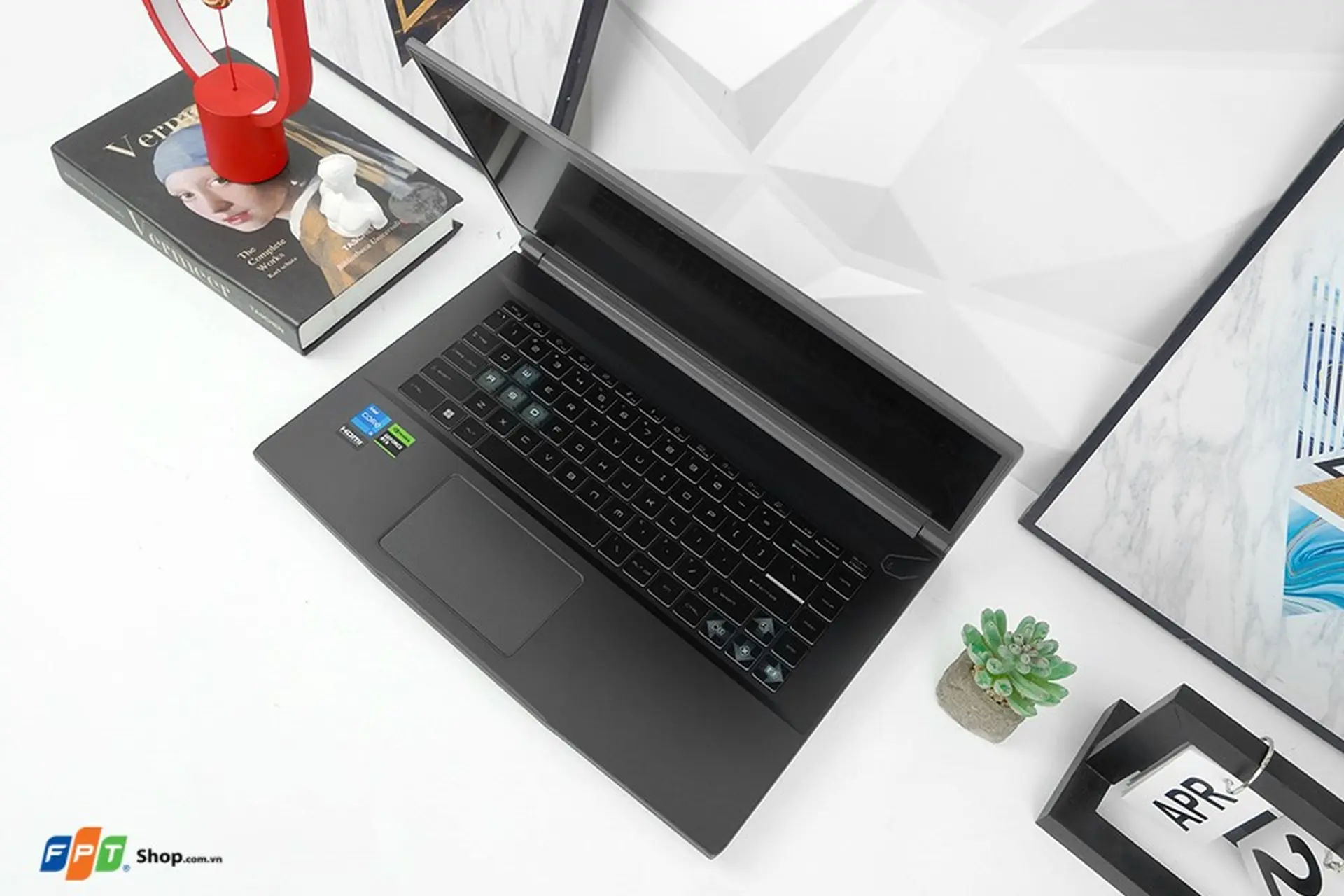 https://fptshop.com.vn/