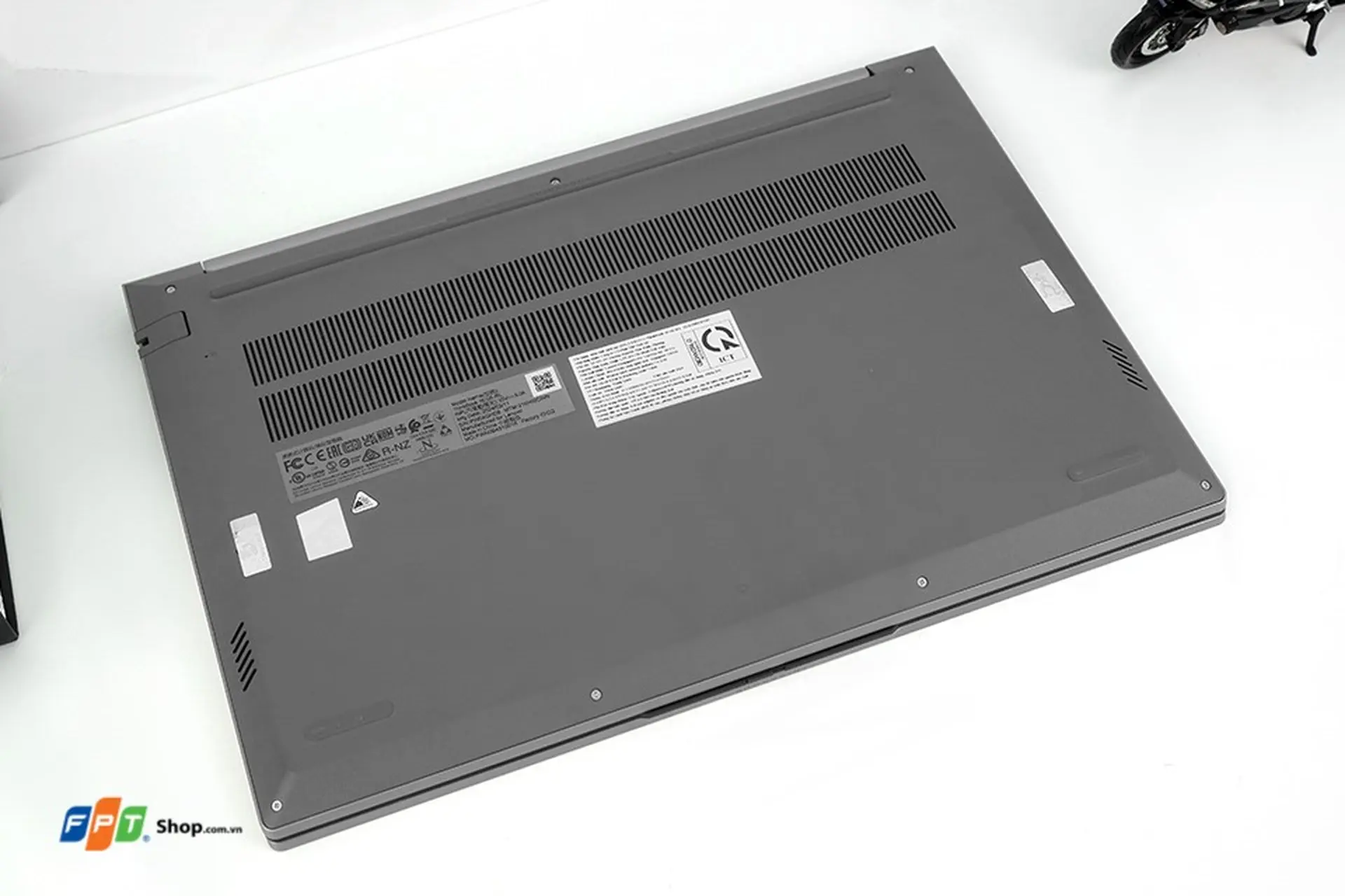 https://fptshop.com.vn/