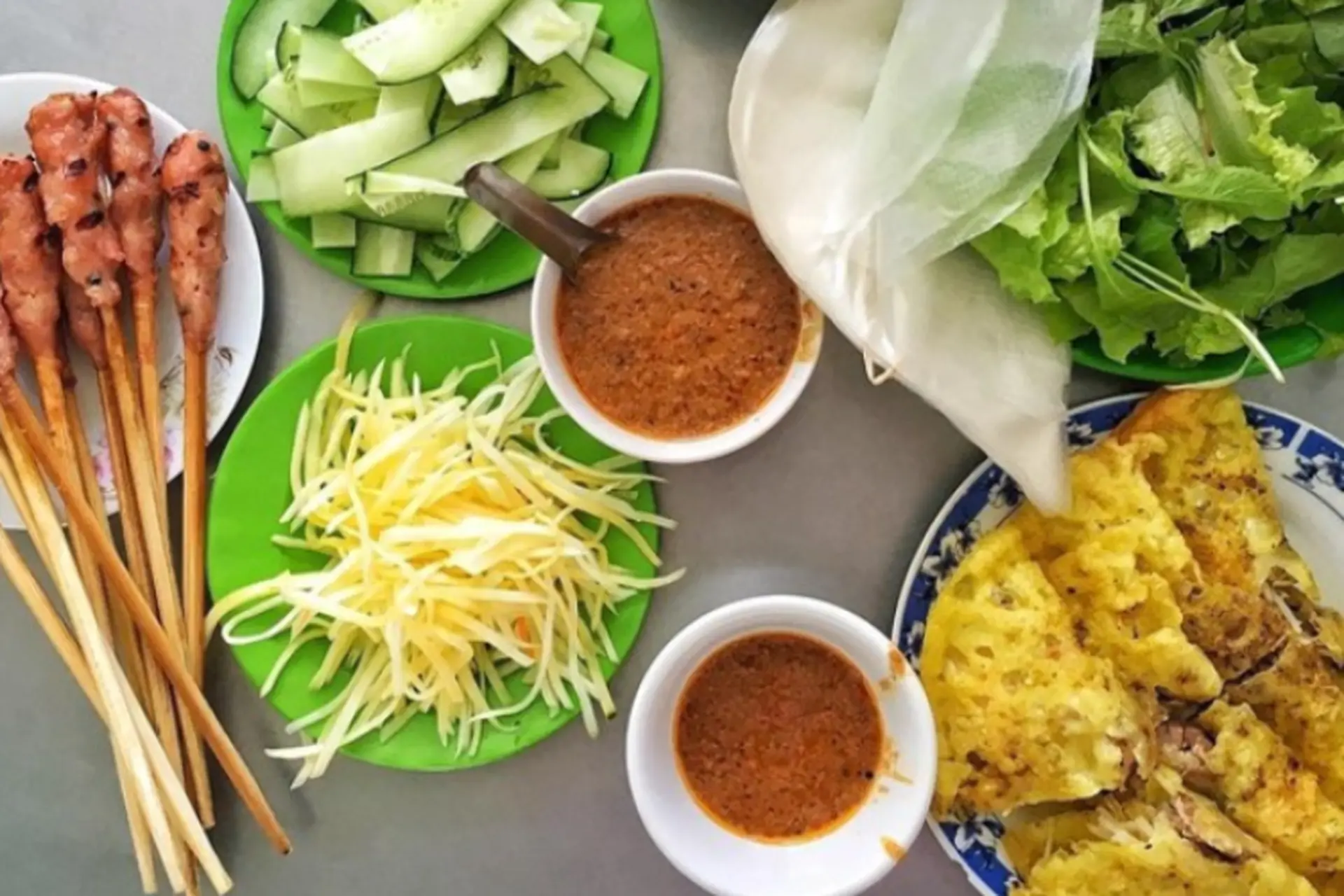 Tổng hợp một số cách làm nước chấm bánh xèo bằng đậu phộng thơm ngon tại nhà