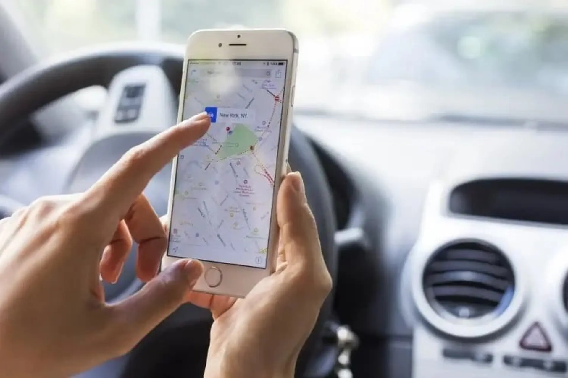Lưu ngay 3 cách xác định vị trí hiện tại trên iPhone, tìm kiếm các địa điểm dễ dàng