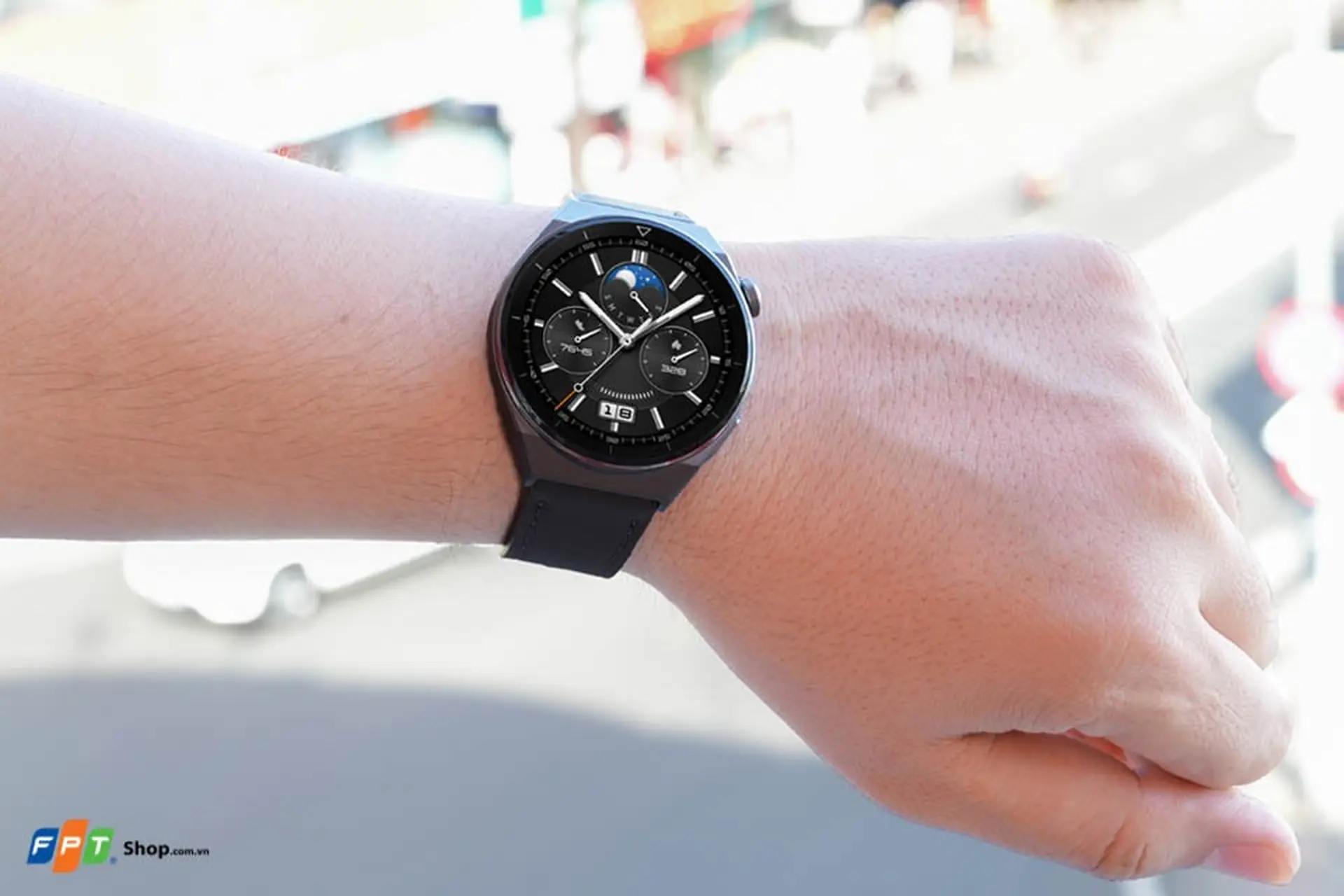 https://fptshop.com.vn/