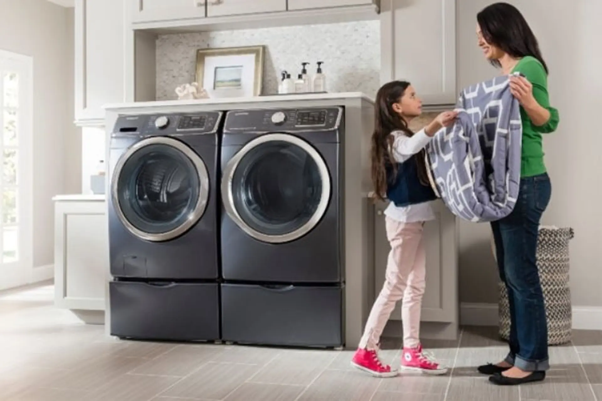 Ổn áp máy giặt có vai trò gì? Có nên mua ổn áp cho máy giặt hay không? Lưu ý khi chọn mua