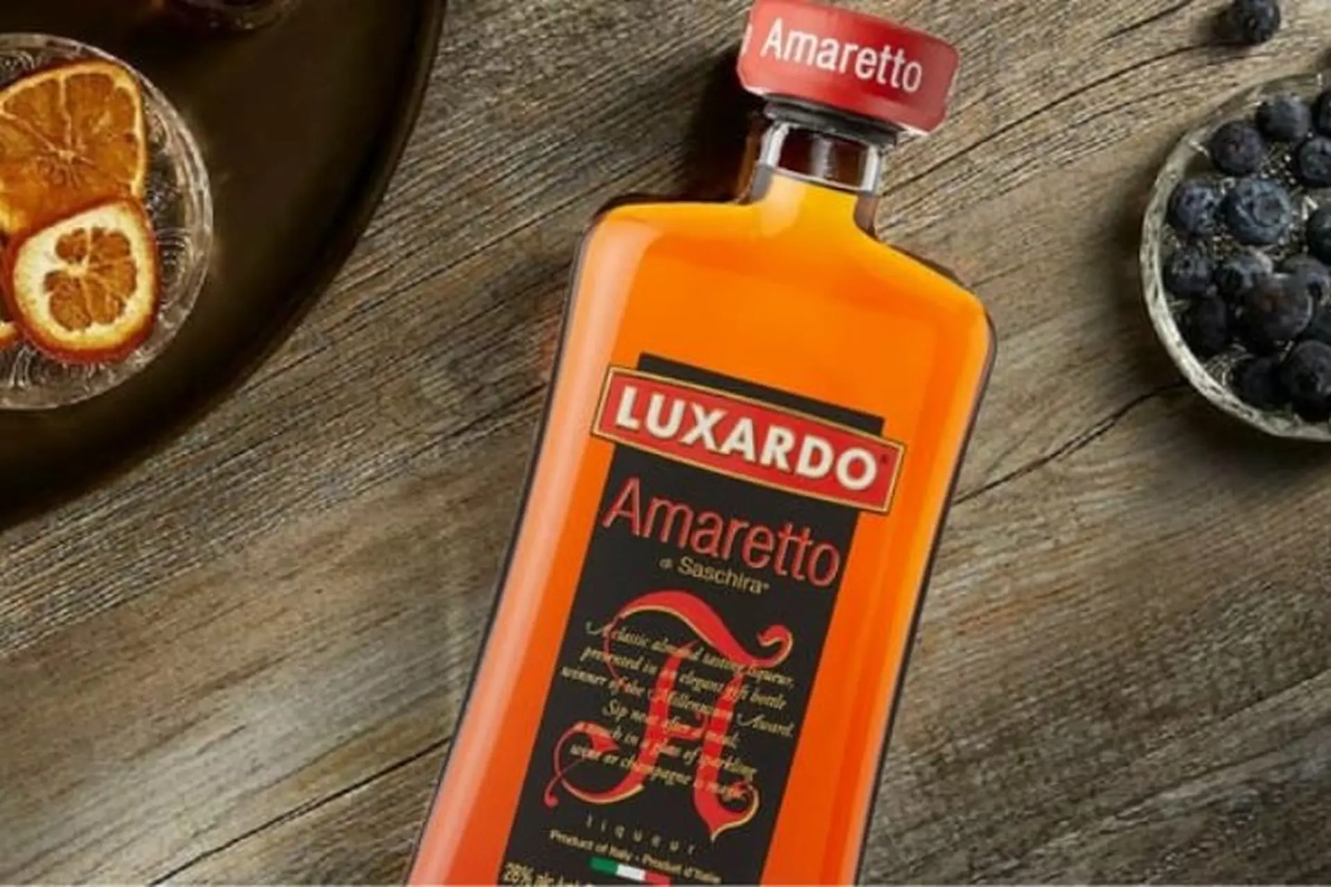 Rượu Amaretto là gì? Có mùi vị ra sao? Các món ăn và thức uống được làm từ rượu Amaretto