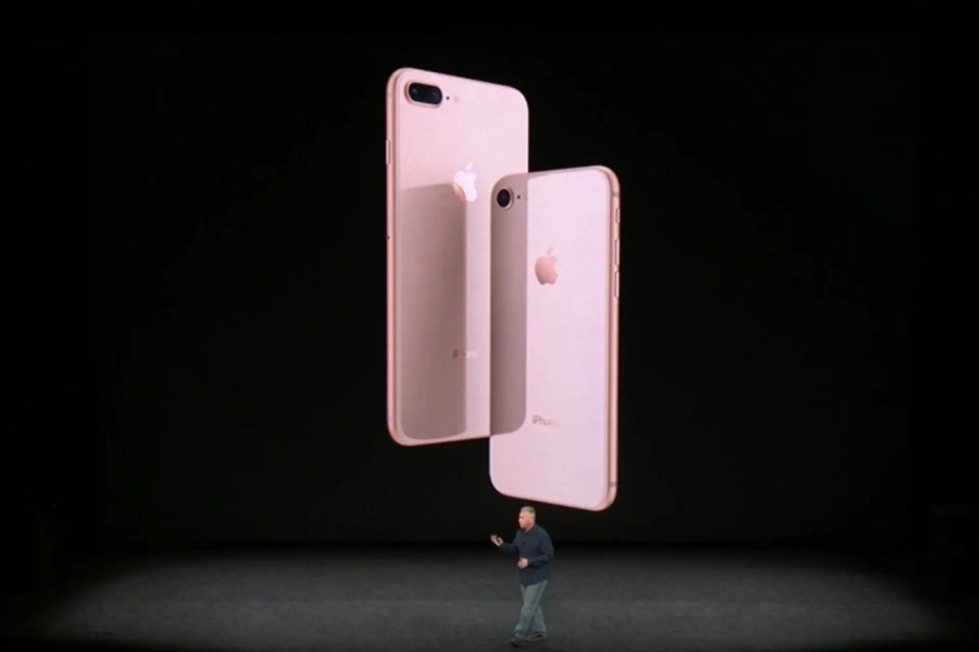 iPhone 8 ra mắt năm nào? Những điều cần biết về chiếc iPhone kỷ niệm 10 năm
