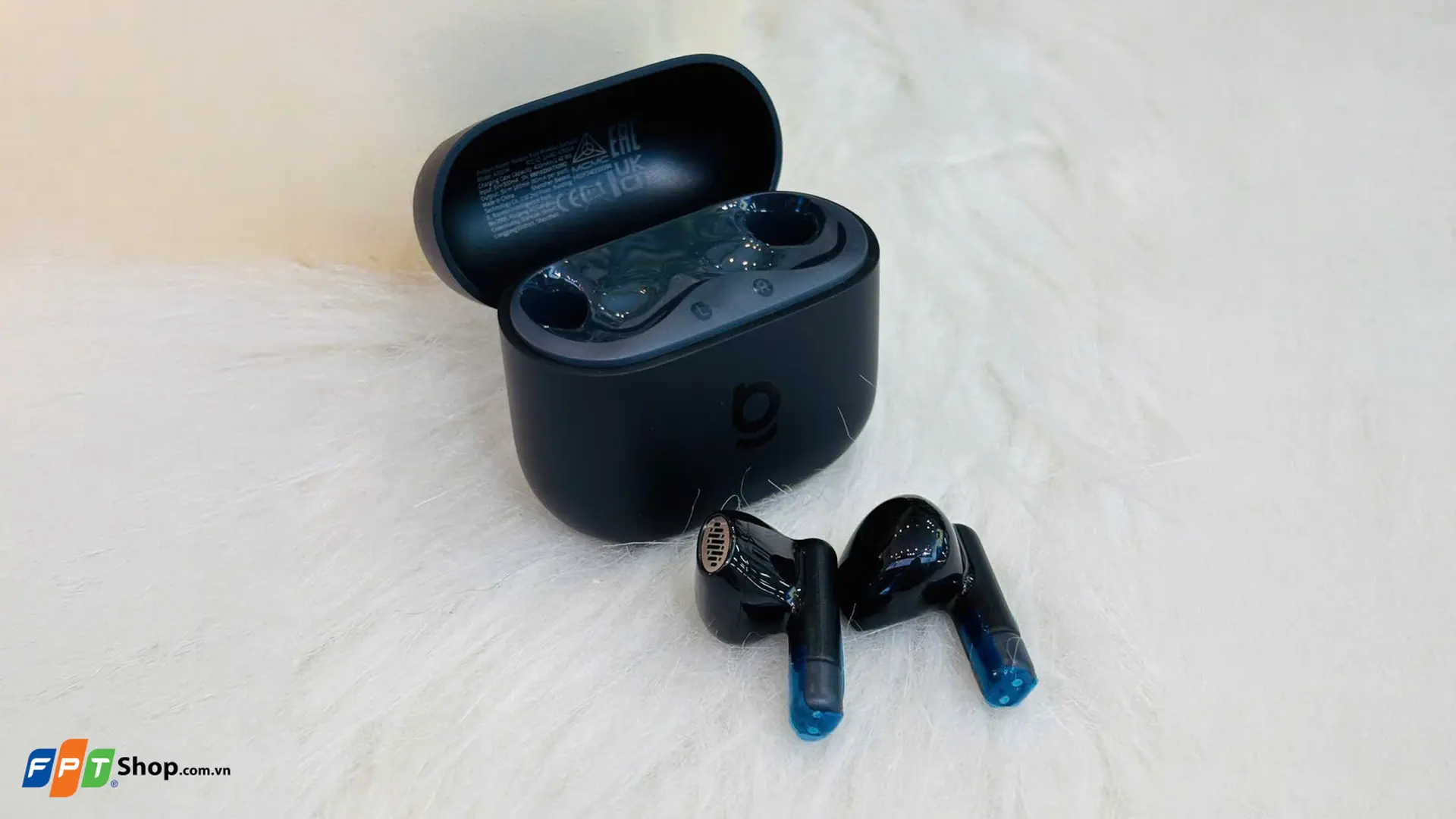 https://fptshop.com.vn/