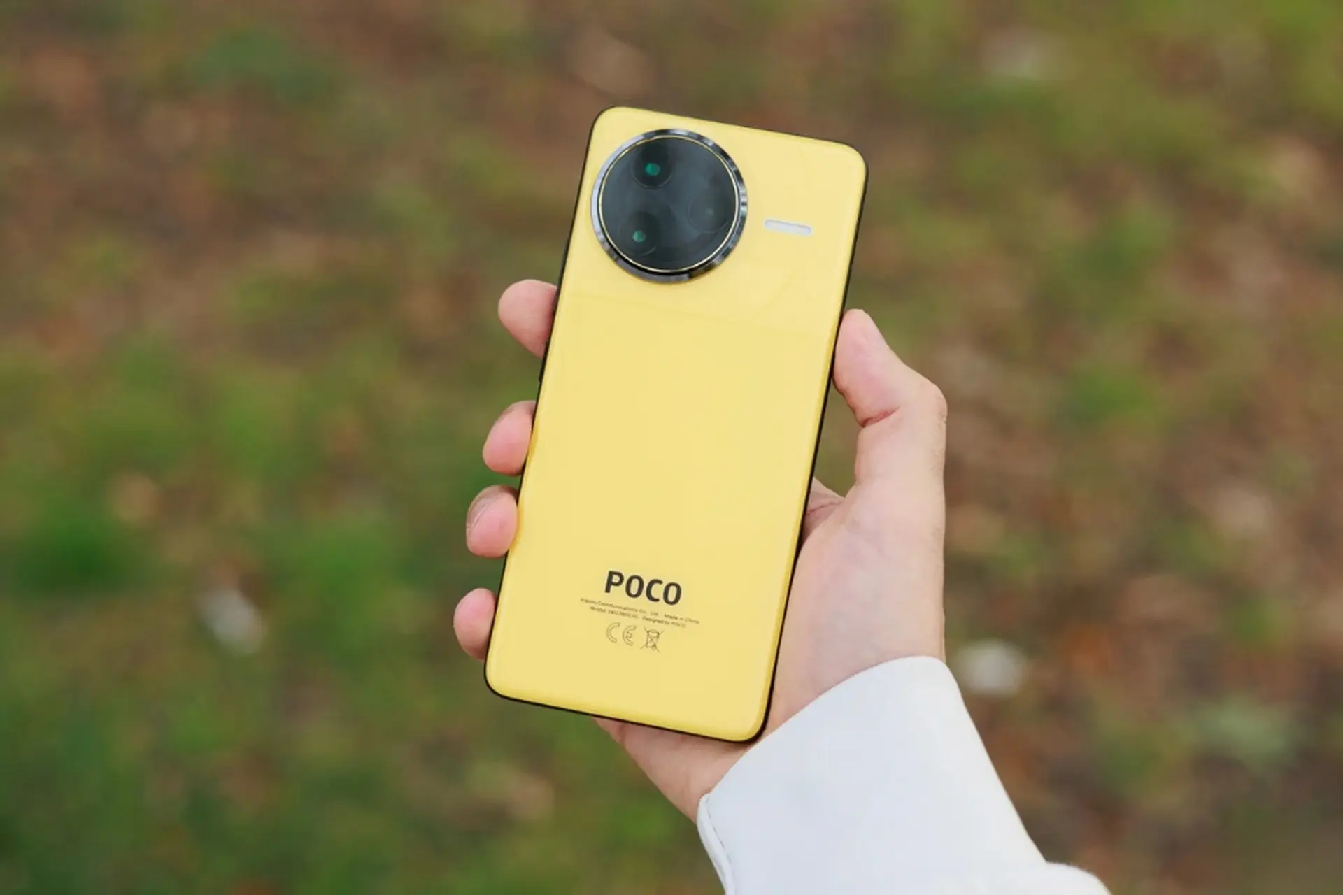 Đánh giá Poco F7 Ultra: Flagship killer mạnh mẽ với Snapdragon 8 Elite và sạc nhanh 120W