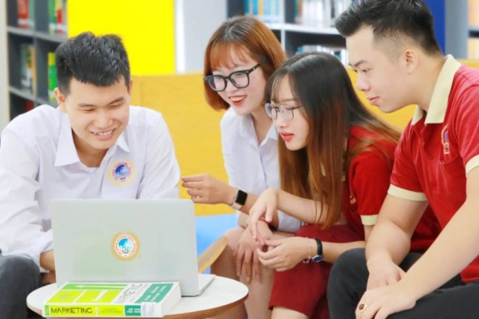 Đại học Quốc Tế Sài Gòn học phí 2025: Cập nhật mới nhất và lý do bạn nên lựa chọn trường SIU