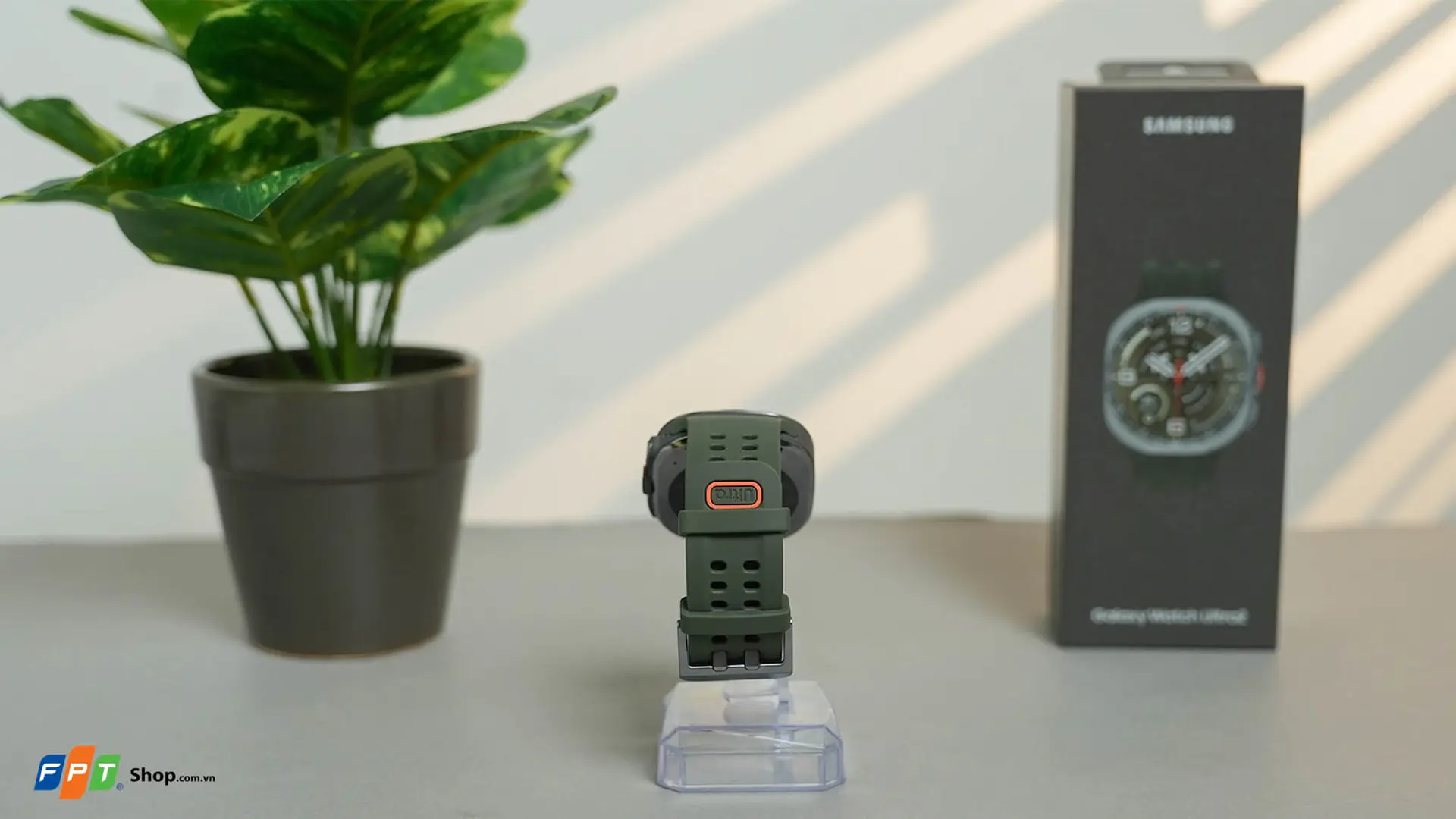 https://fptshop.com.vn/