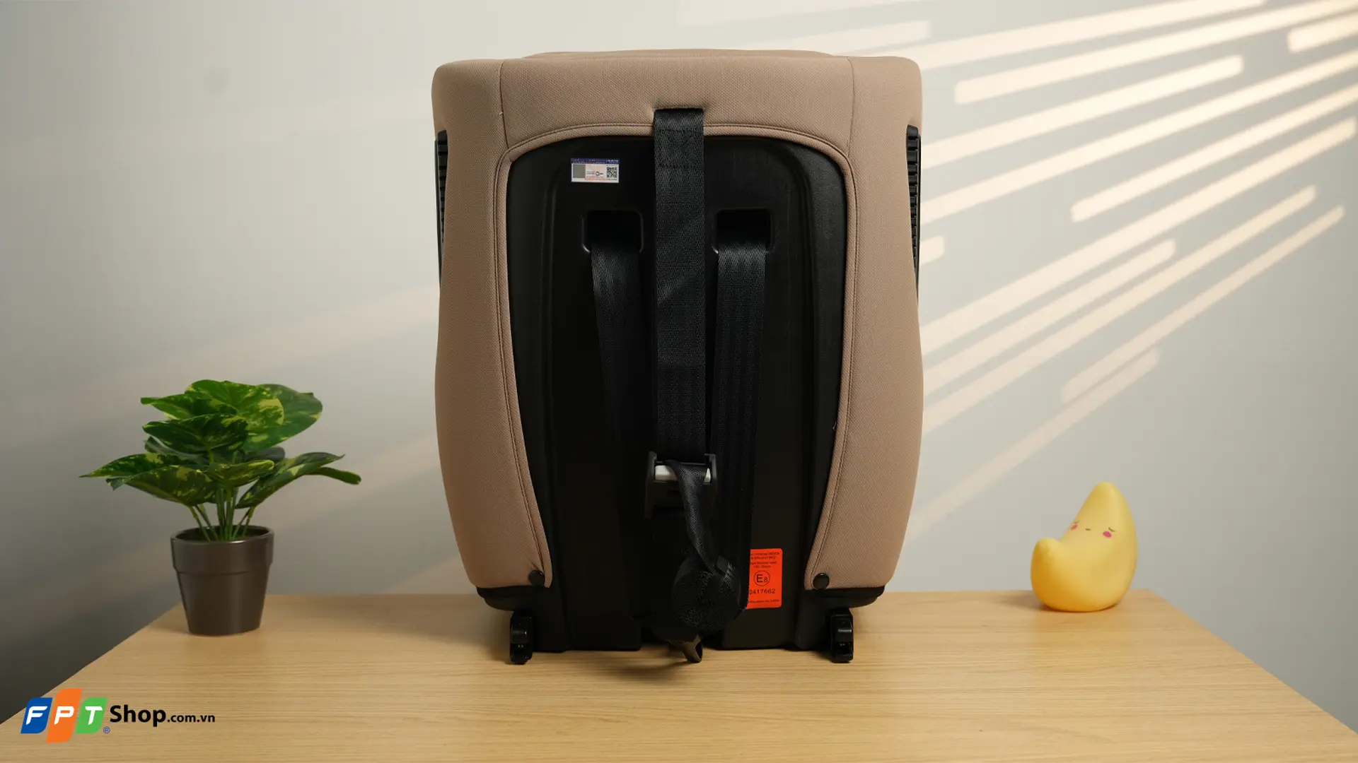 https://fptshop.com.vn/