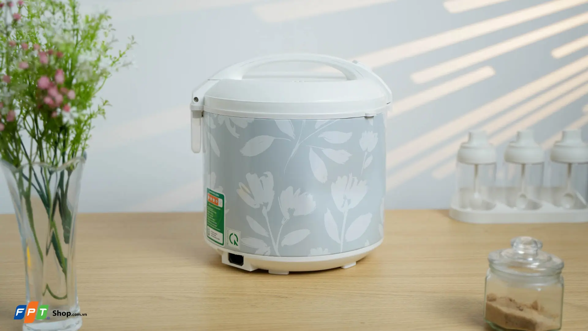 https://fptshop.com.vn/