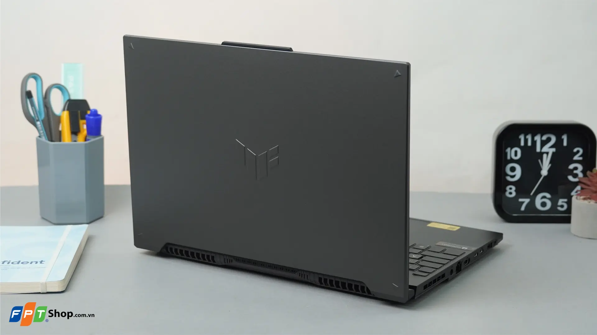 https://fptshop.com.vn/