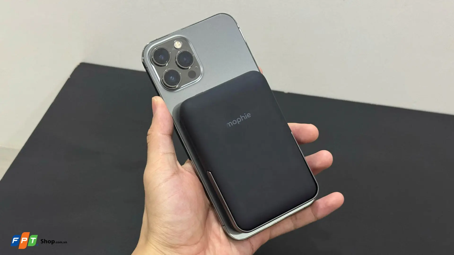 https://fptshop.com.vn/