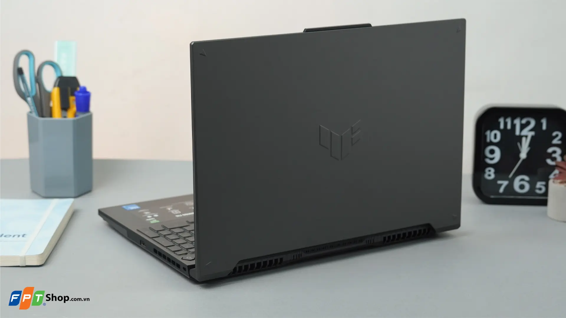 https://fptshop.com.vn/