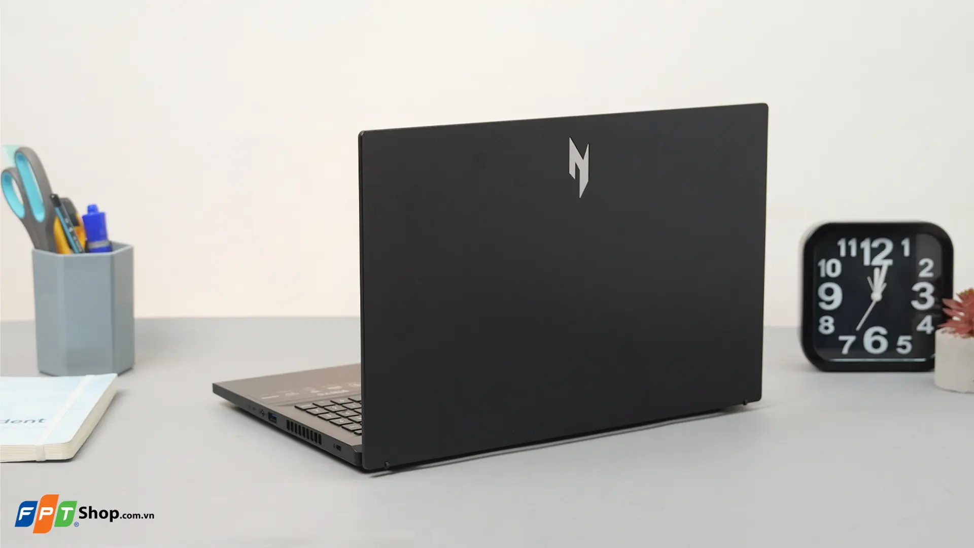 https://fptshop.com.vn/