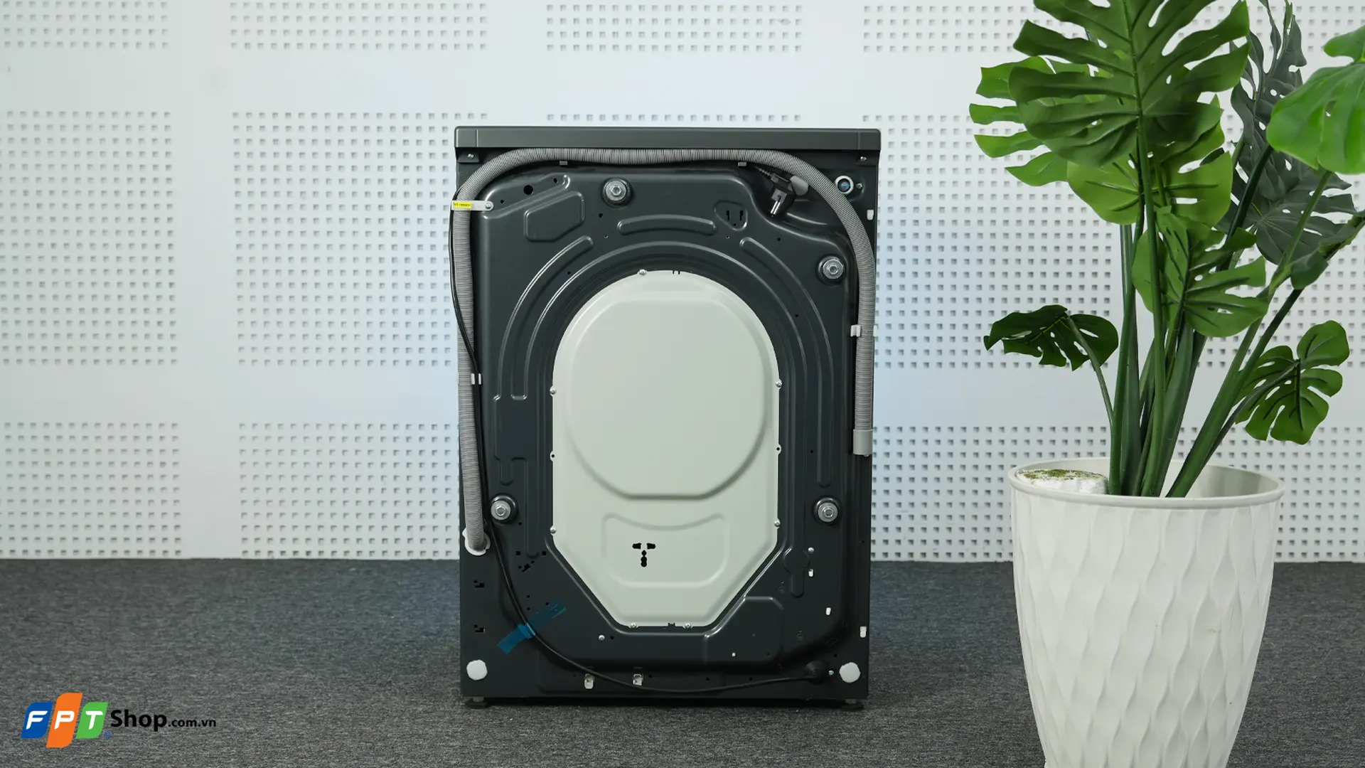 https://fptshop.com.vn/