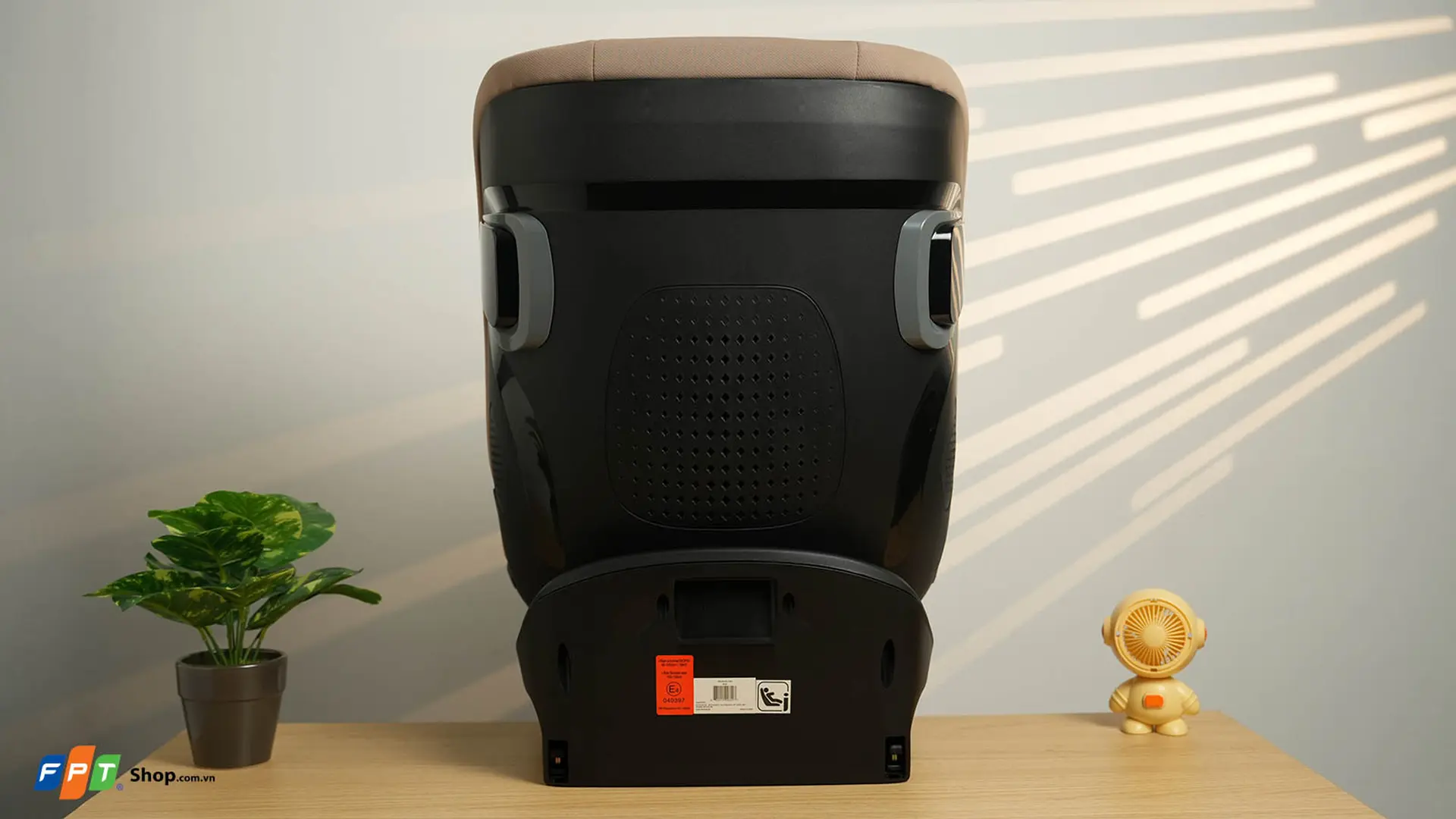 https://fptshop.com.vn/