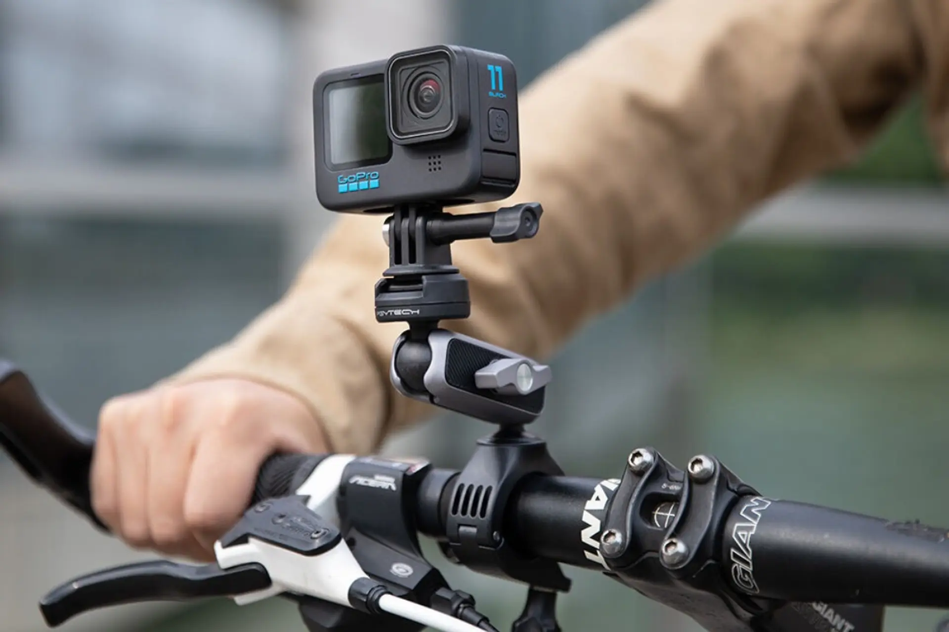 Action camera là gì? Khám phá thiết bị quay phim linh hoạt cho mọi chuyến phiêu lưu