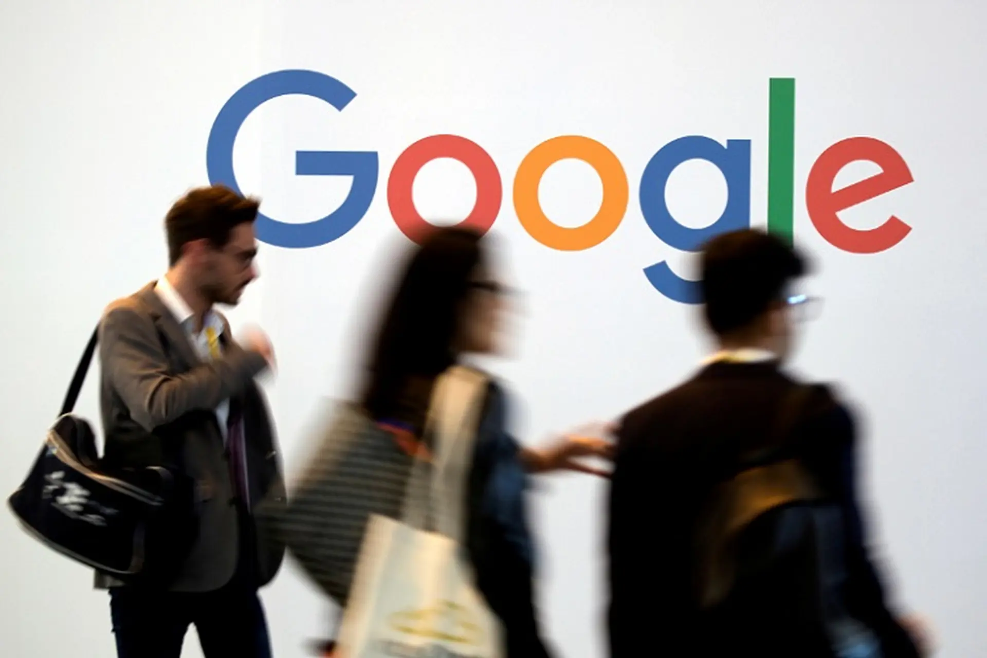 Google có nghĩa là gì? Hành trình của một đế chế công nghệ và câu chuyện đằng sau cái tên huyền thoại